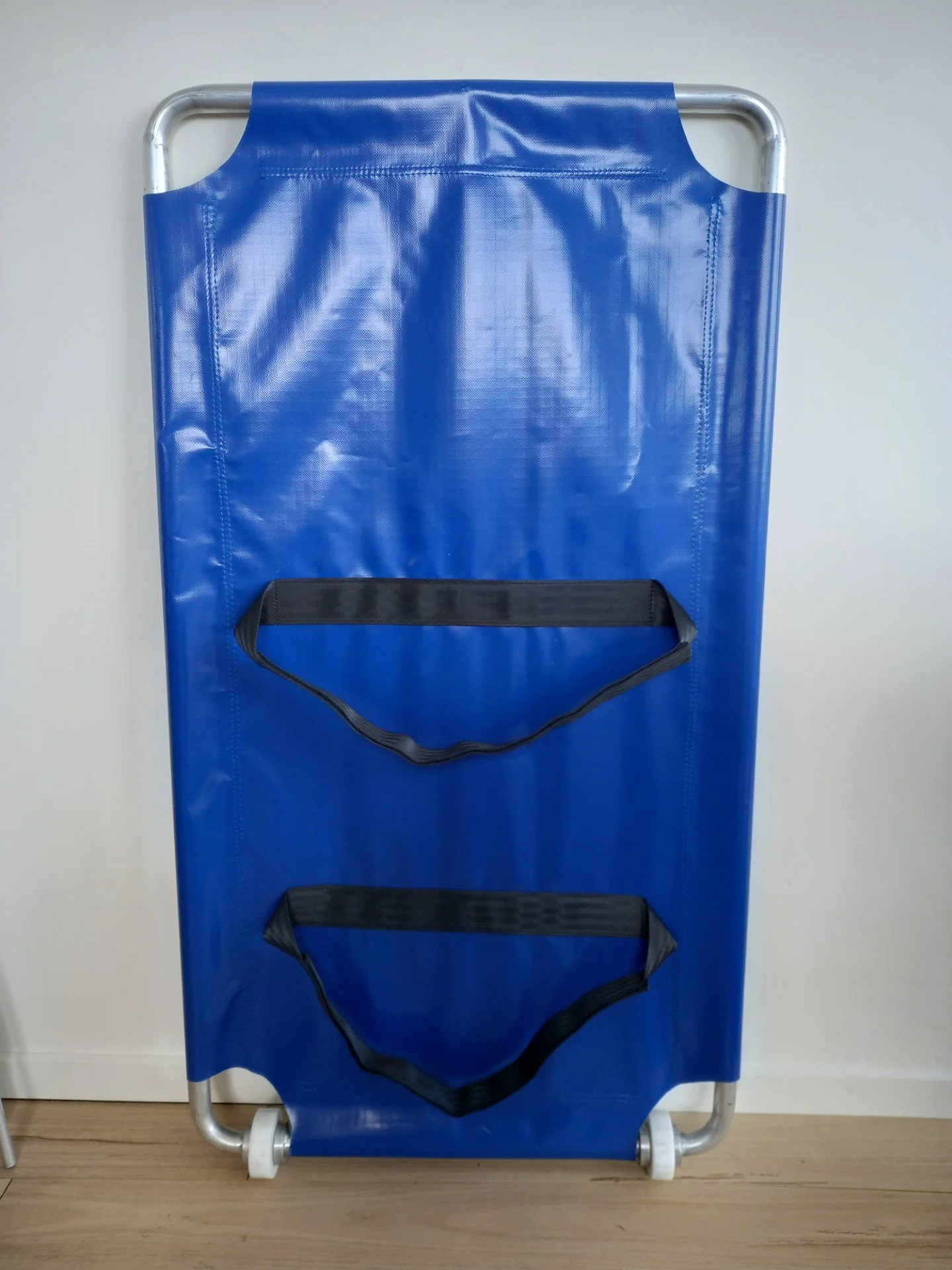 dog stretcher (1).jpg