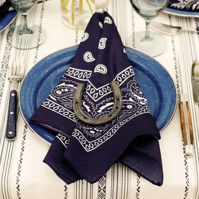 Pony Shoe: 200, $1.00 per day