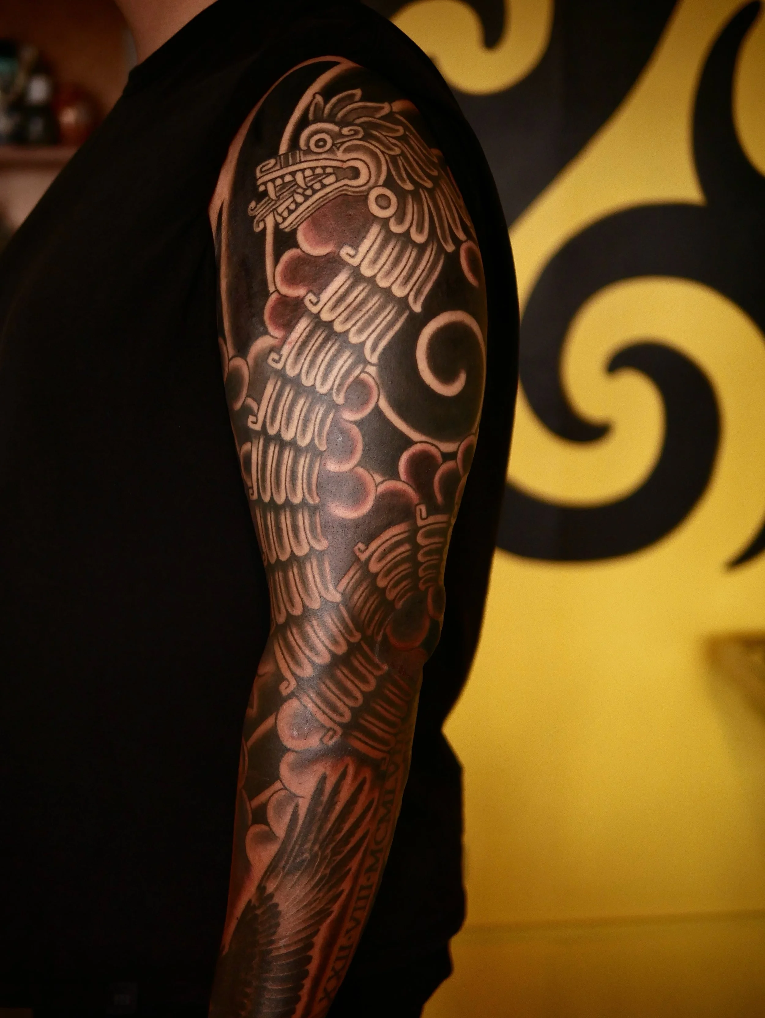 Quetzalcoatl para Max por @_jeaniejeanie hecho  @neoborneotattoo 🌀 comienza tu nuevo proyecto, cotiza v&iacute;a DM 🌀 
#tijuana #tijuanatattoo tatuajes #tijuanatattoos #lacacho