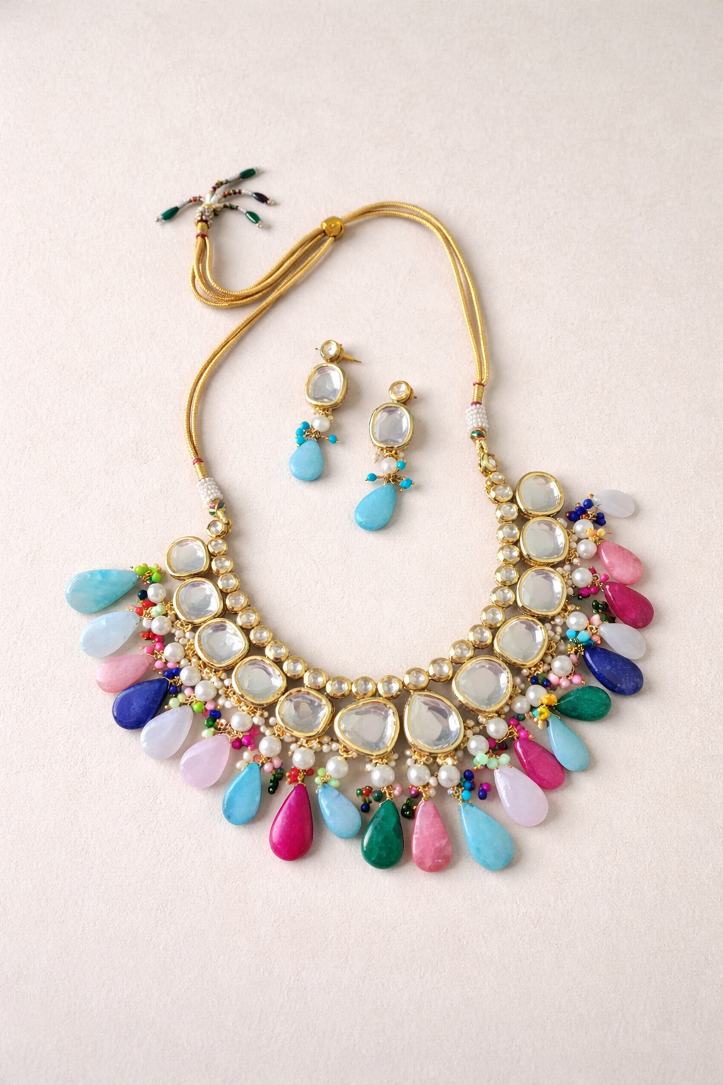 Multi-stone Kundan Necklace Set Neutral background.png