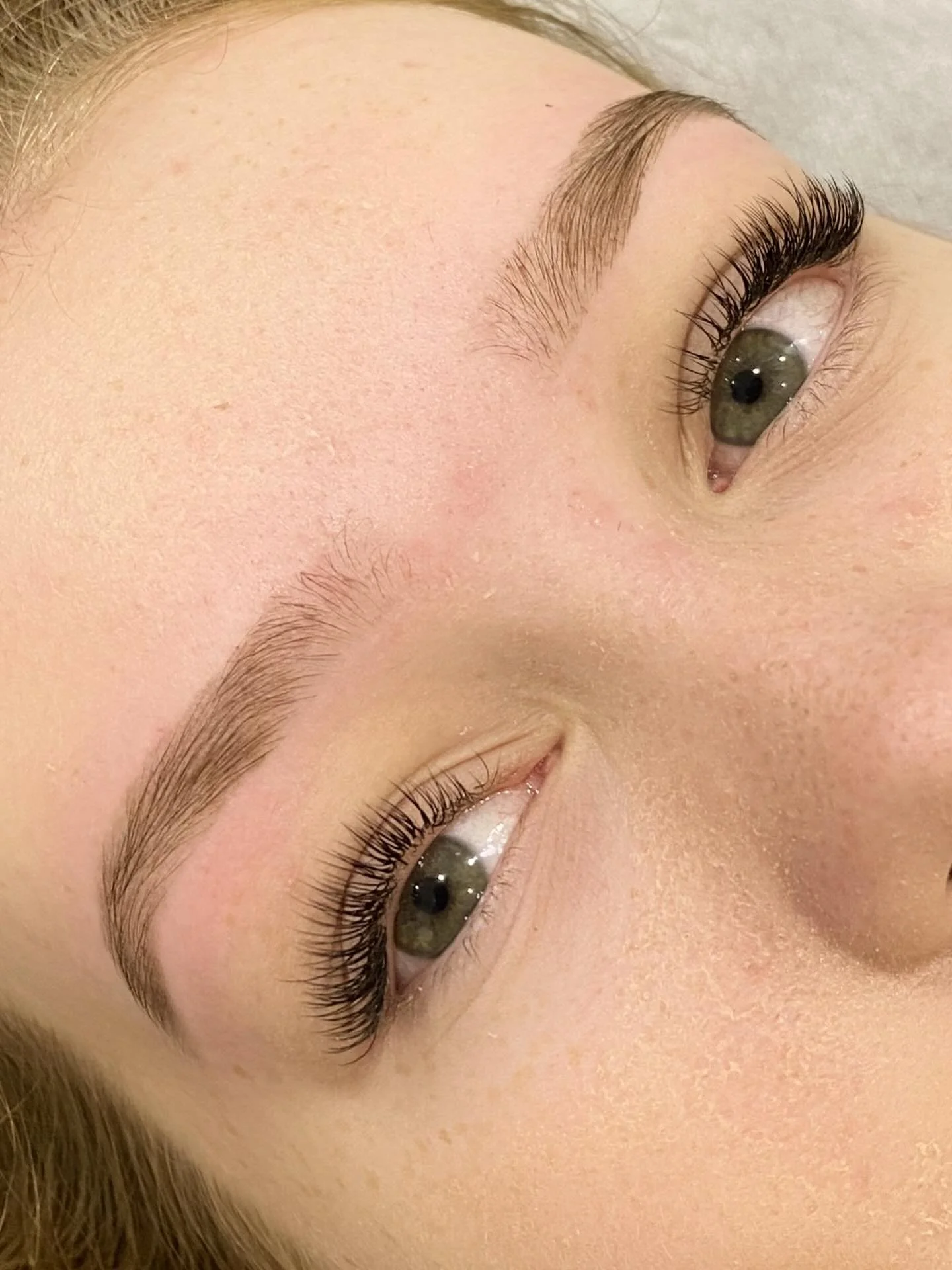 Natural (but not too natural) everyday Lashes 
Classic Individual Eyelash extensions 💕

#classiclashes
#individuallashes 
#naturaleyelashextension 
#classiclashespenrith
#individualclassiclashespenrith