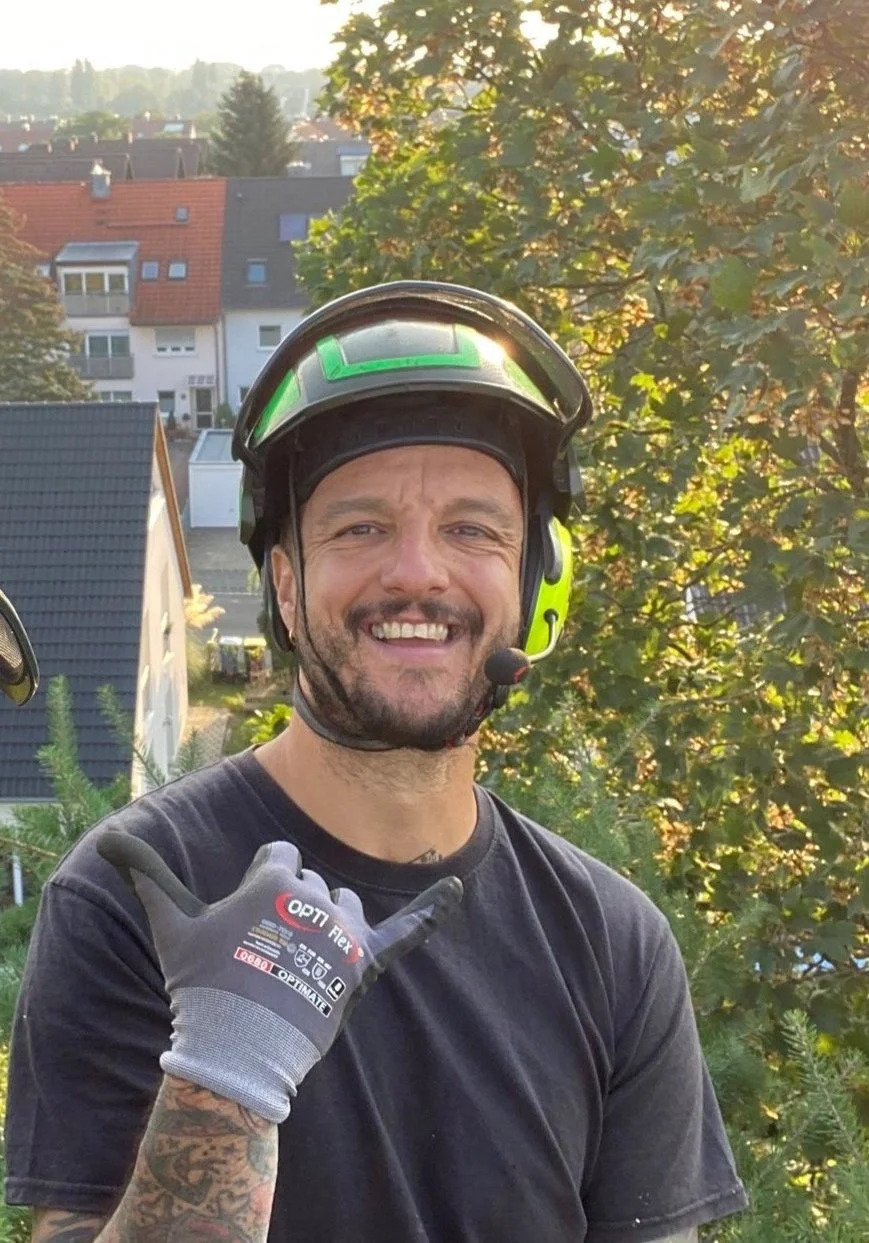 Baumdienst Roß – Professionelle Baumkontrolle, Baumpflege, Baumfällungen und Seilklettertechnik (SKT) in Nürnberg und Umgebung.