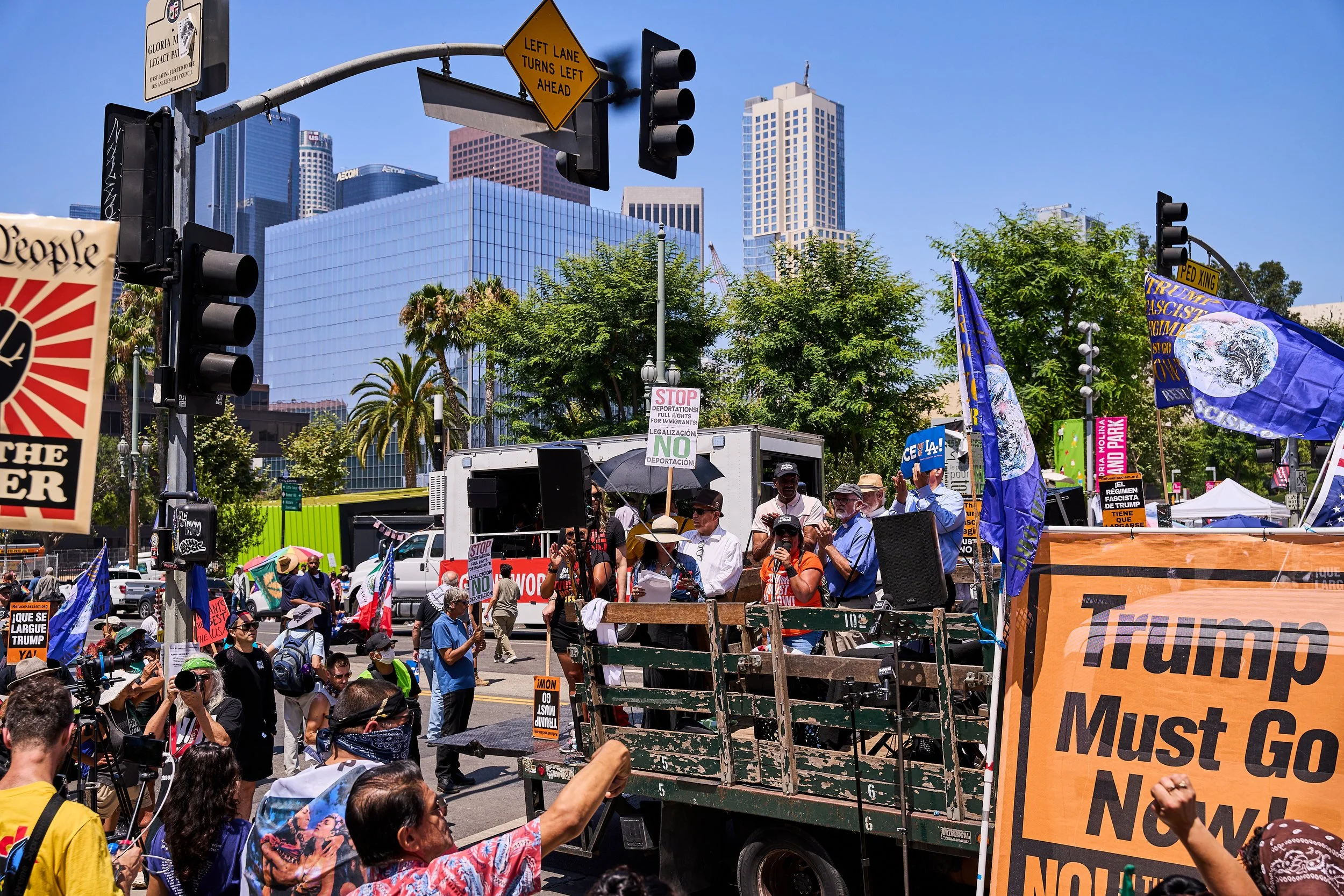 romain-leveque-los-angeles-4thofjuly-protest (12).jpg