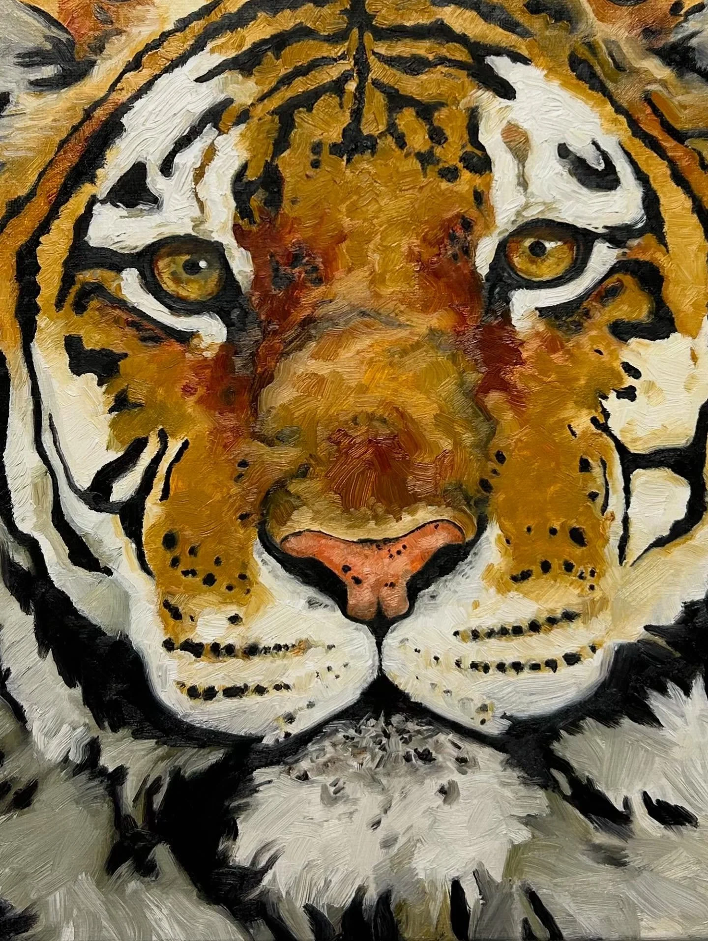 95% done with this regal guy 🐅 Just a few finishing touches to go 😊 Whilst I wait for him to dry a little I&rsquo;ll start on my next piece. This time something with spots 🐆

#tigerpainting #wildanimalart #tasmanianartist #australianartist #realis