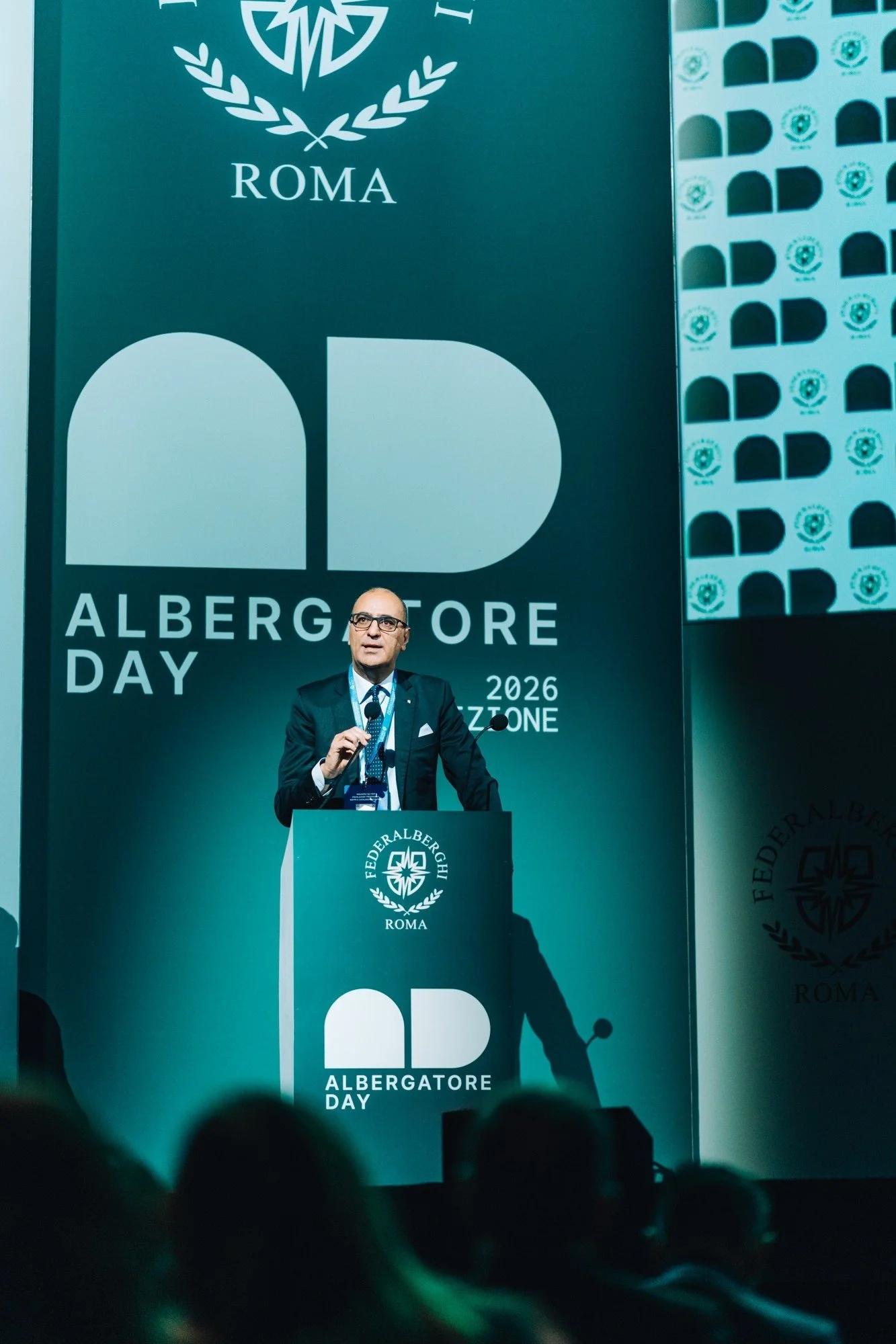 10 direttore podio 2.jpg