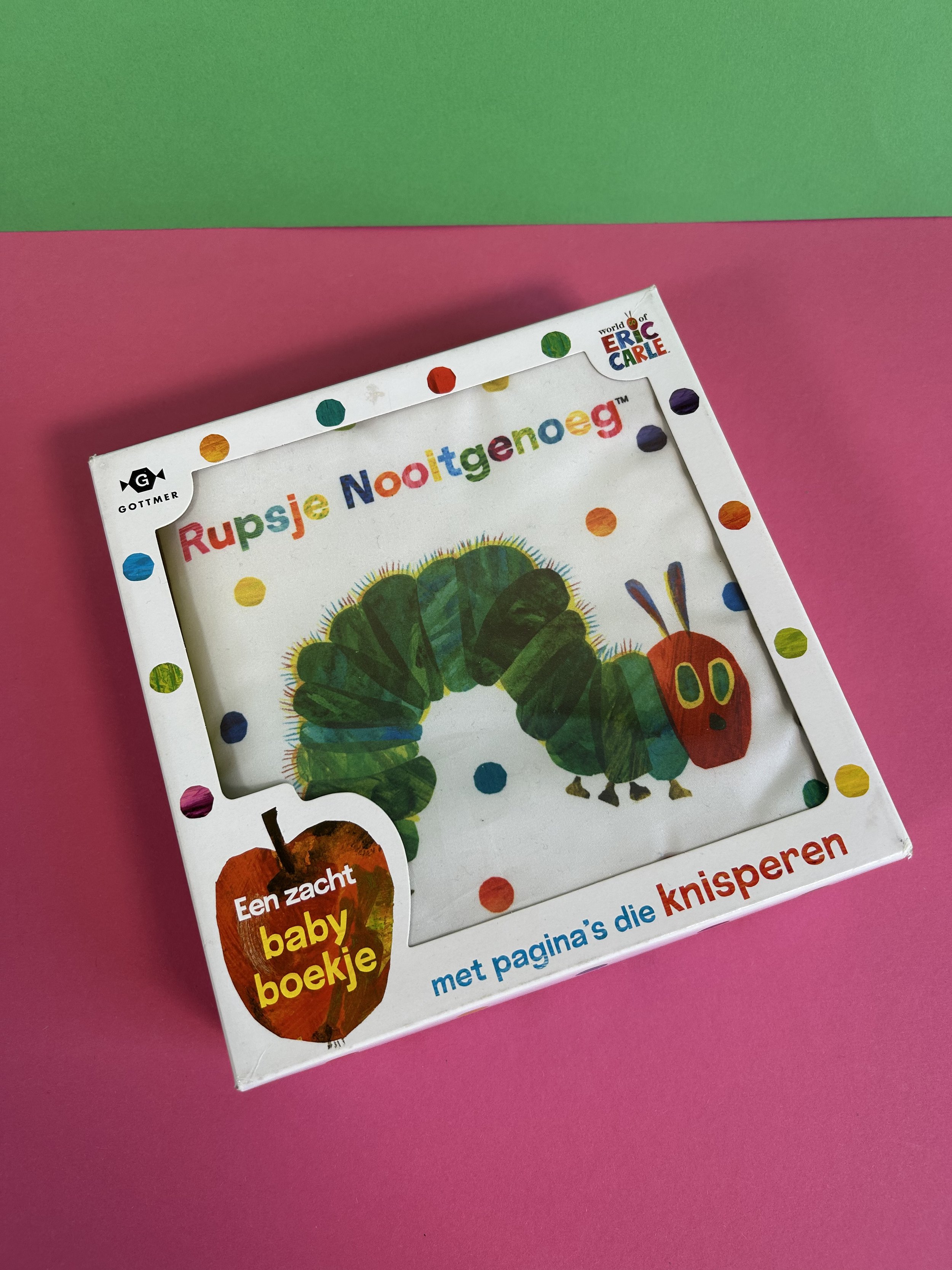 Replay kids_livre bébé_chenille_1.jpeg