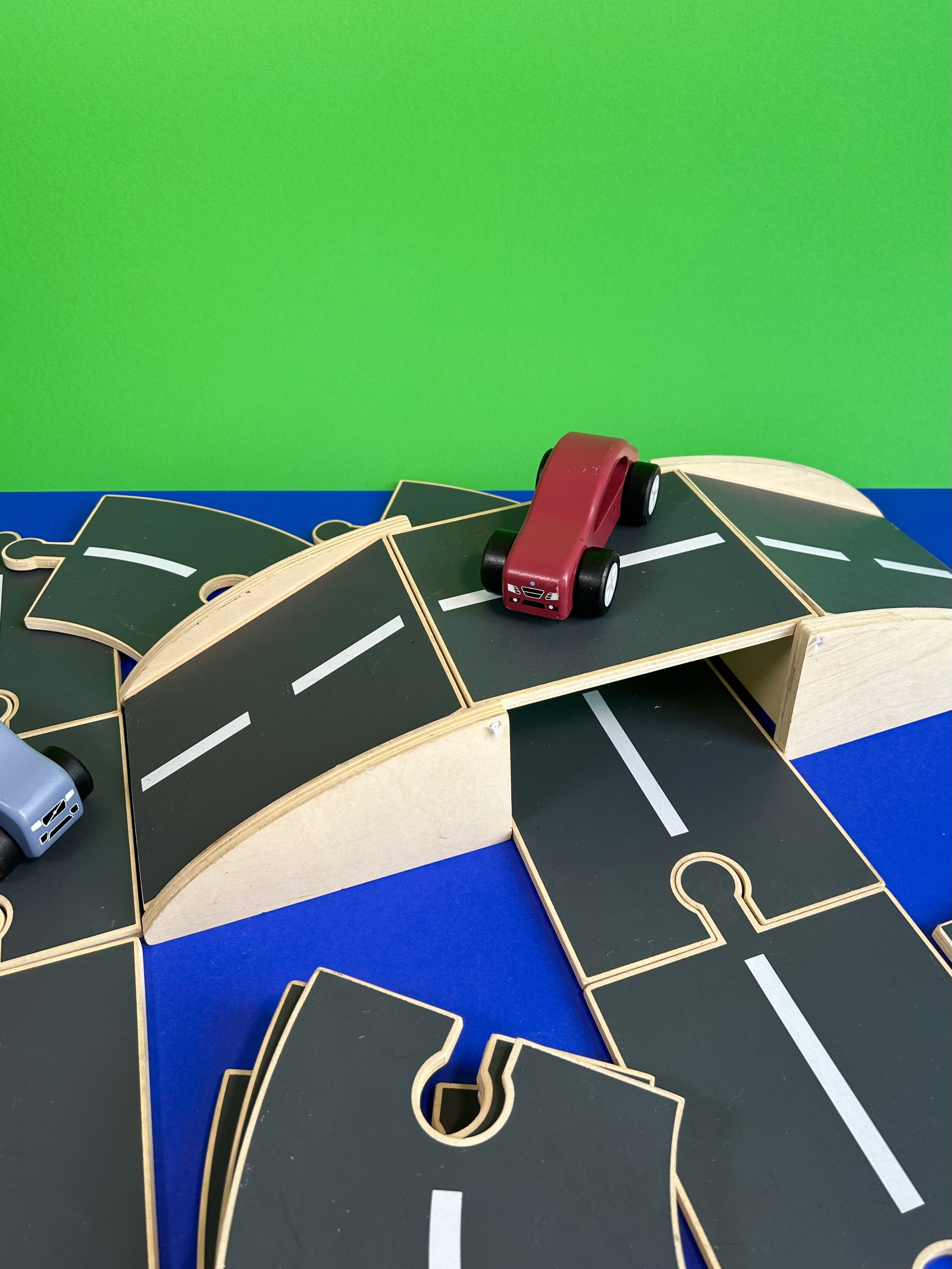 Replay kids_Circuit de voiture_Kid's concept_6.jpeg