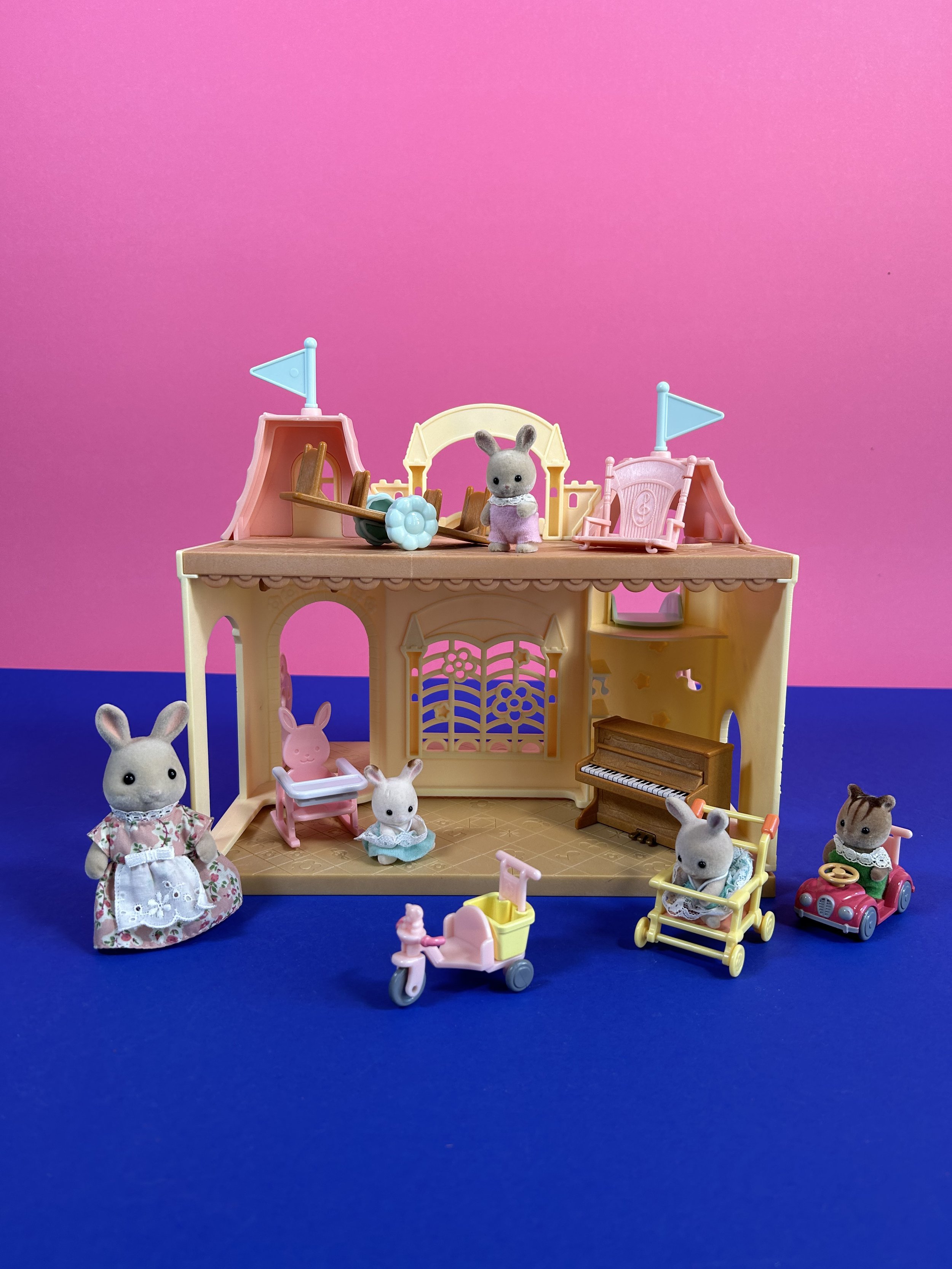 Replay_sylvanian family_crèche+lapins_1.jpeg