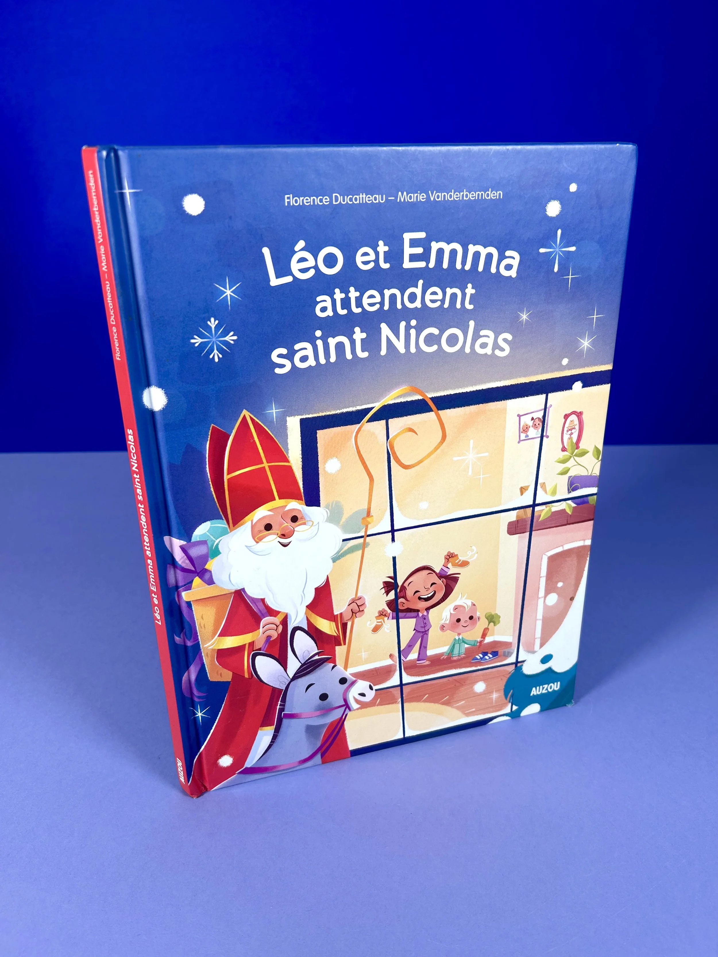 Léo et Emma attendent Saint Nicolas