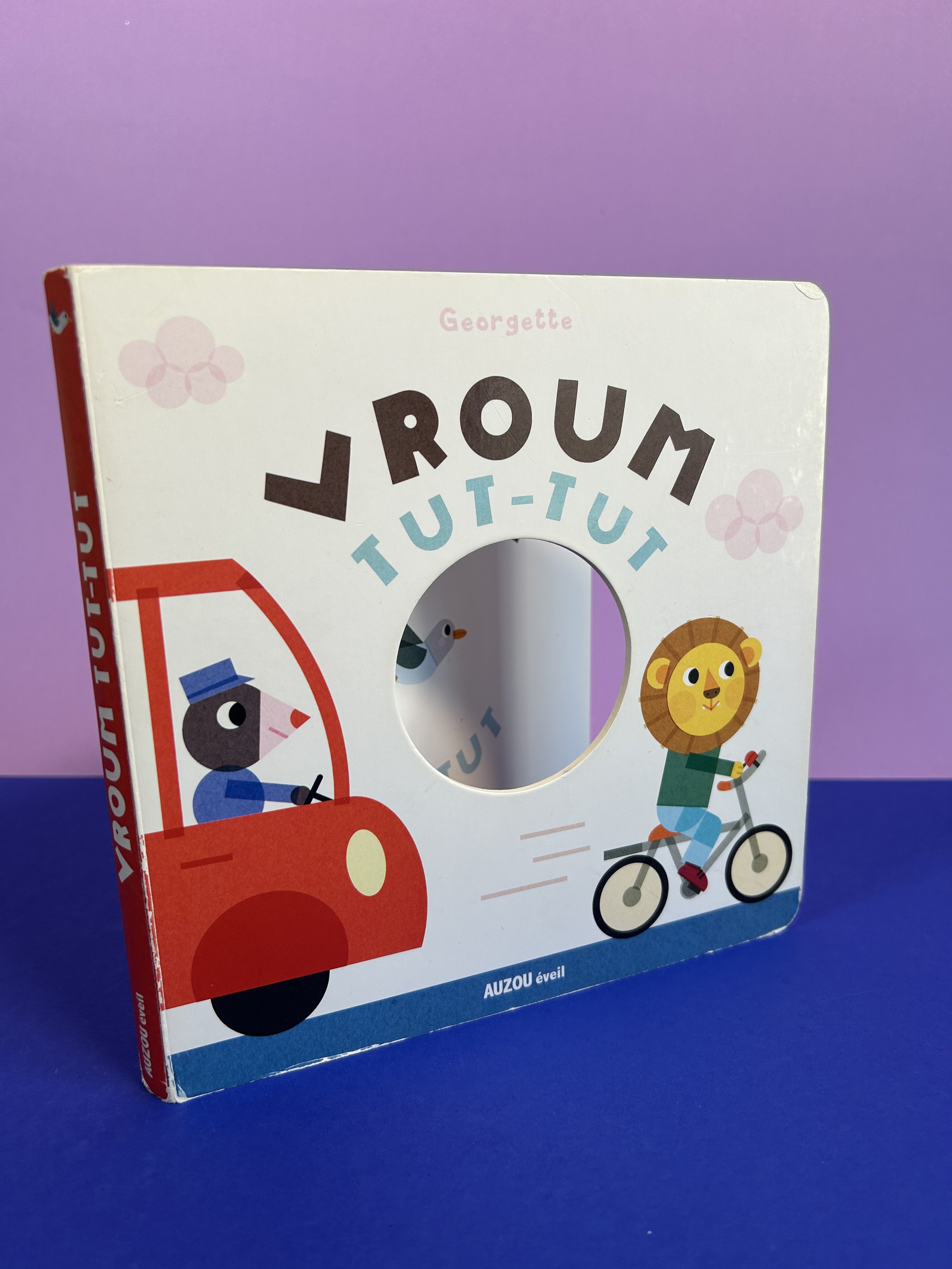 Replay kids_Livre Vroum Tut-tut_1.jpeg
