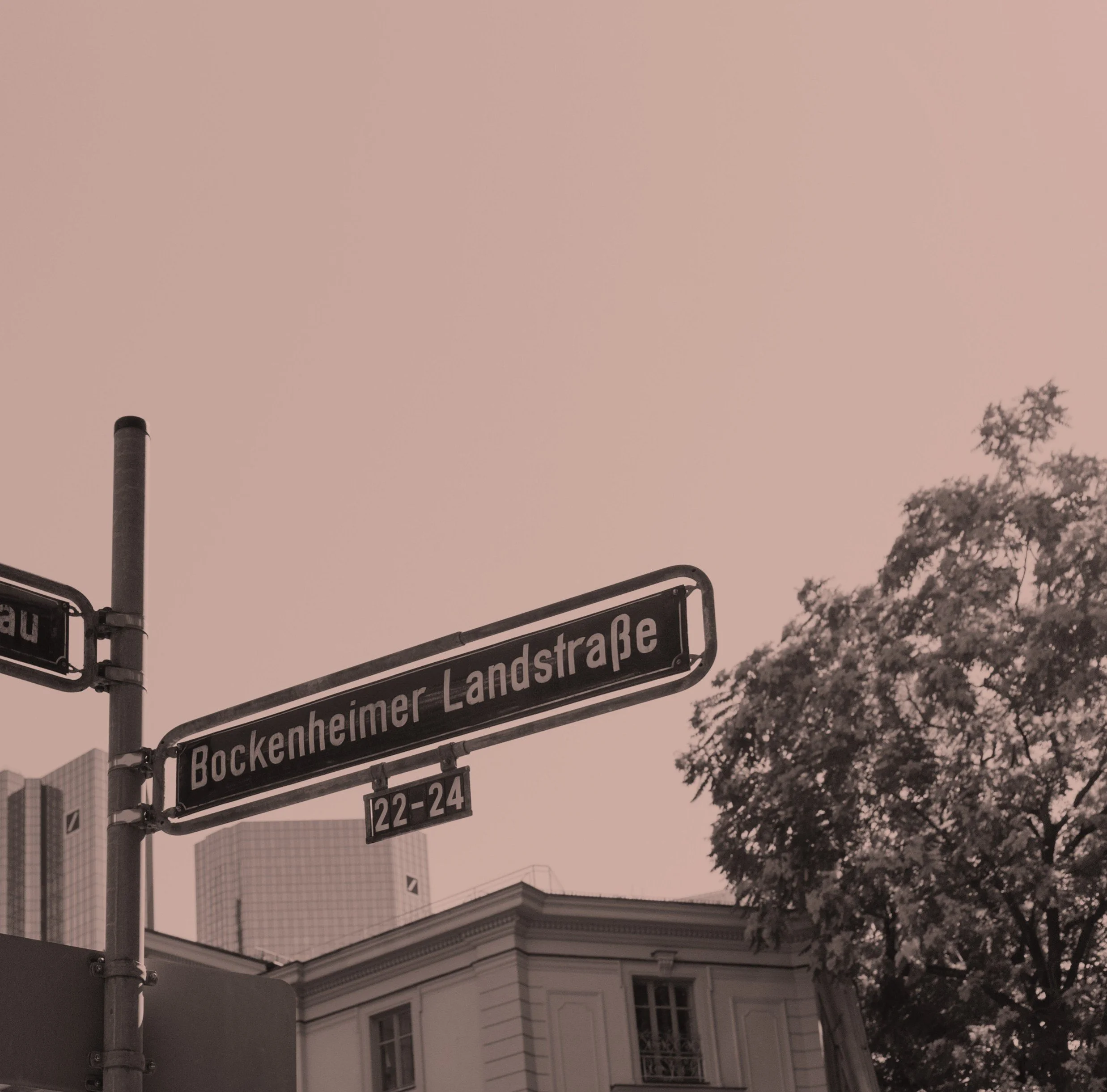 Hello Frankfurt, hello officiallly to the new office space!