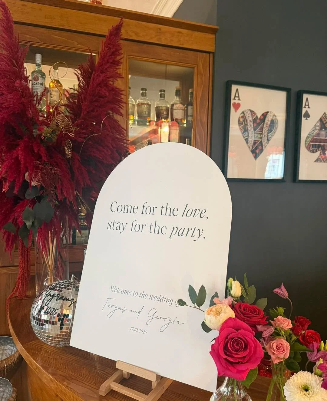 Yesterday we had the privilege of hosting the wedding of the new Mr & Mrs Ingram - a massive congratulations to the newlyweds from all of us! 👰‍♀️🤵