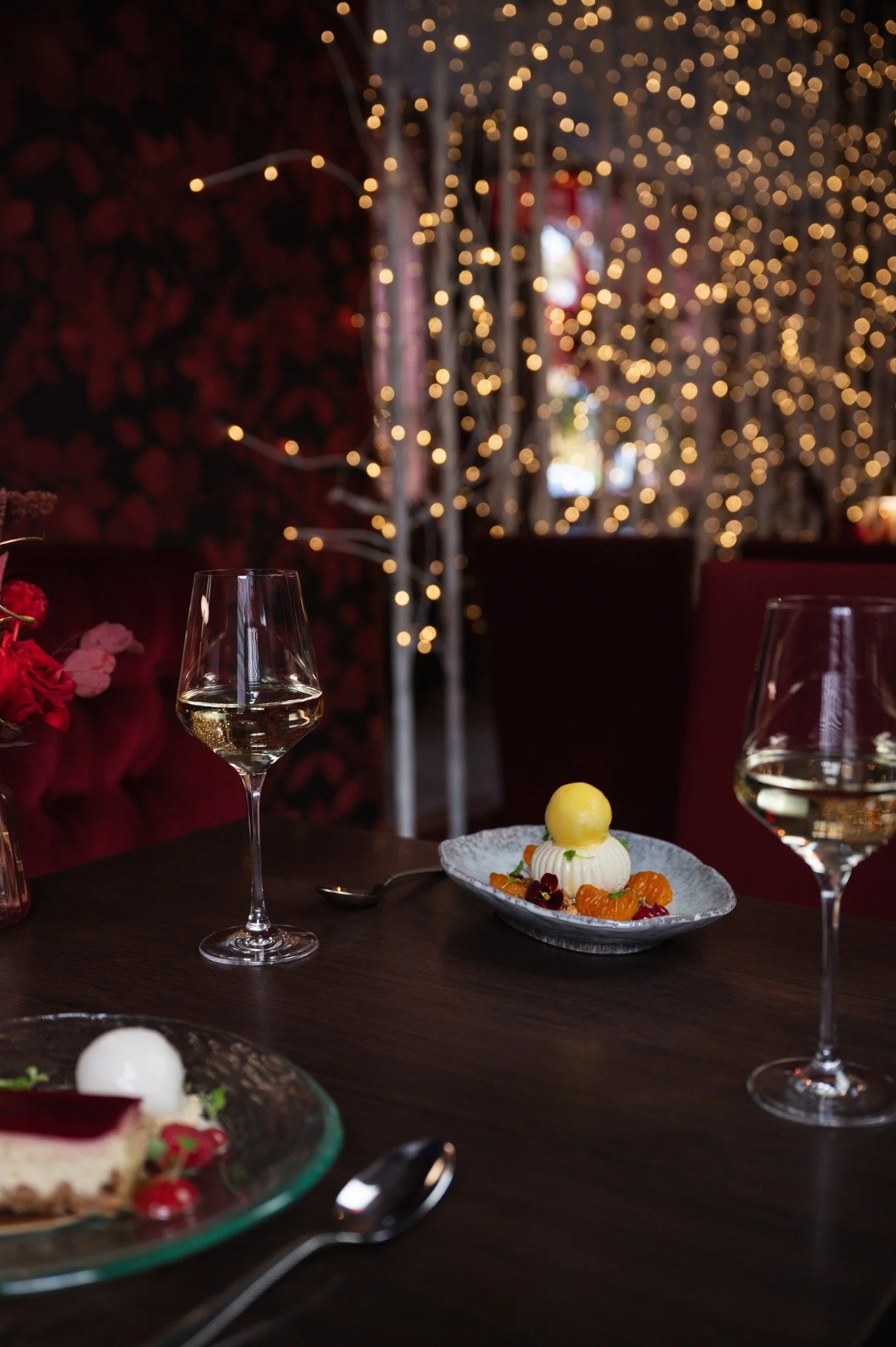 We are fully booked today but we have some availability remaining next week on Wednesday and Thursday, limited availability Friday, Saturday and Sunday - don't miss out!

Your reminder that on Monday 22 December, Tuesday 23 December and Wednesday 24 