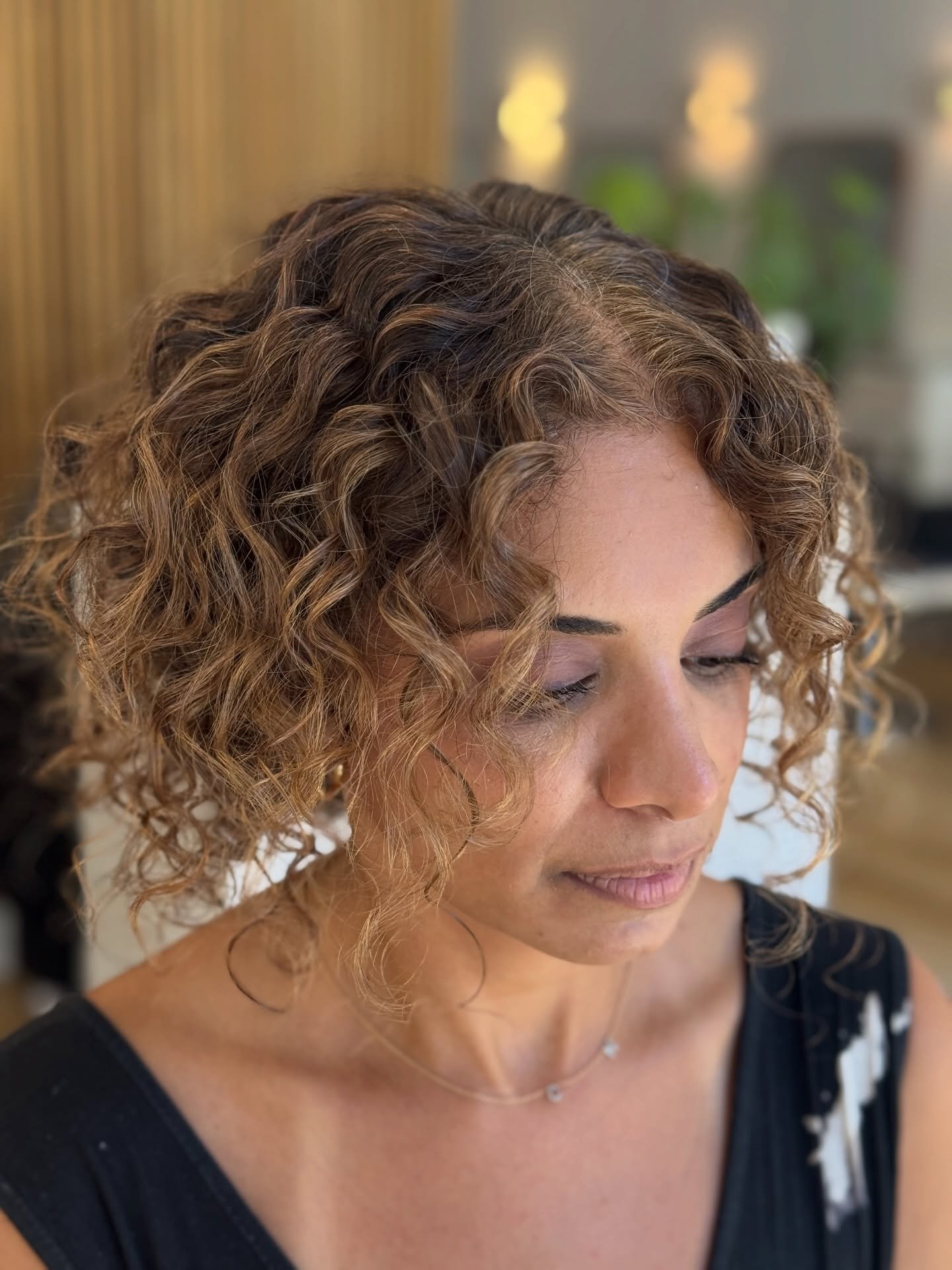 Gray blending with curly hair &hellip; it&rsquo;s a journey and takes a few sessions but happy with this start! Who wants an update to see where she is at now! #grayblending #shadeseqgloss #curlycolor #curlyhairspecialist