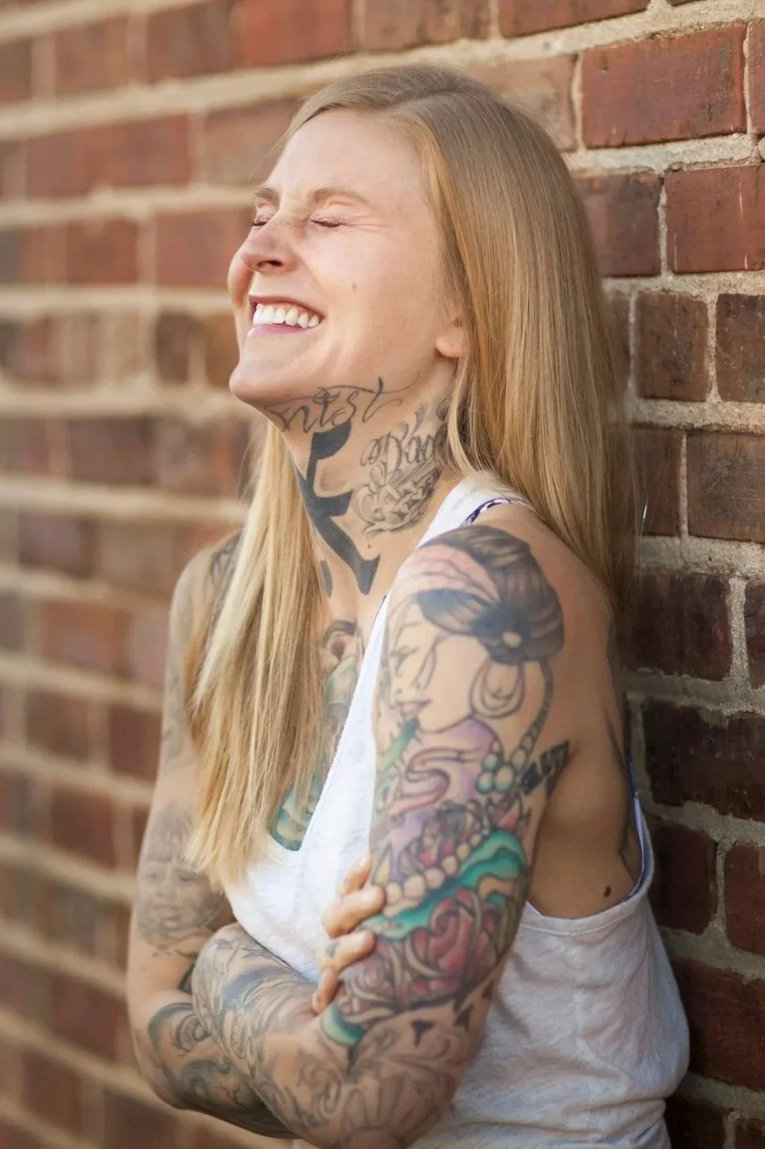 HELEN
Originally from: Wooster, Ohio. OH-IO!
Favorite exercise: tie between Skater & Side Leg Press
Absurd thing that I love: 2000 boy bands – N’SYNC forever!
