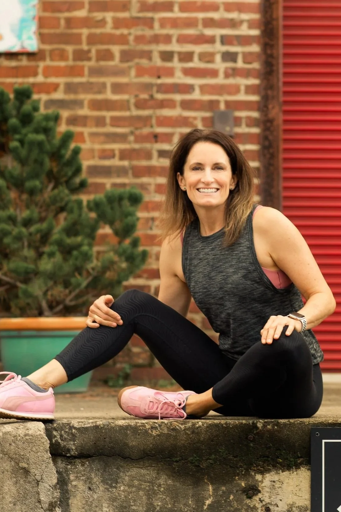 BETH has lived in Asheville since 2000 and has been teaching at Scorch since its opening. Favorite exercise: Heavy Lunges and Obliques! Challenges to bring out YOUR best and of course, my playlists, music is key!