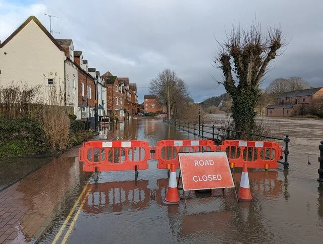 Turn failing water firms into not-for-profit cooperatives, MPs and mayors tell PM