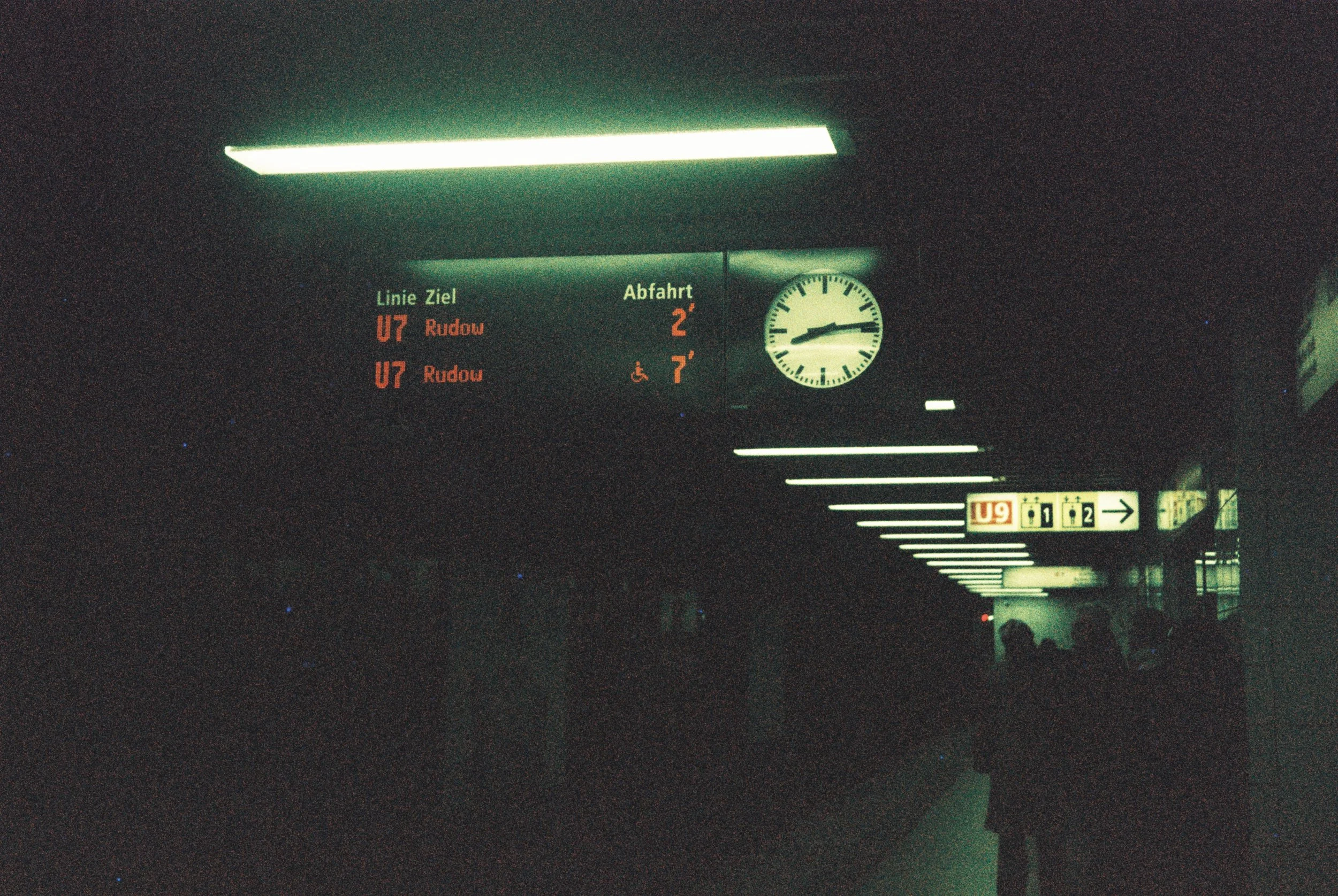 R1-08204-0000.JPG