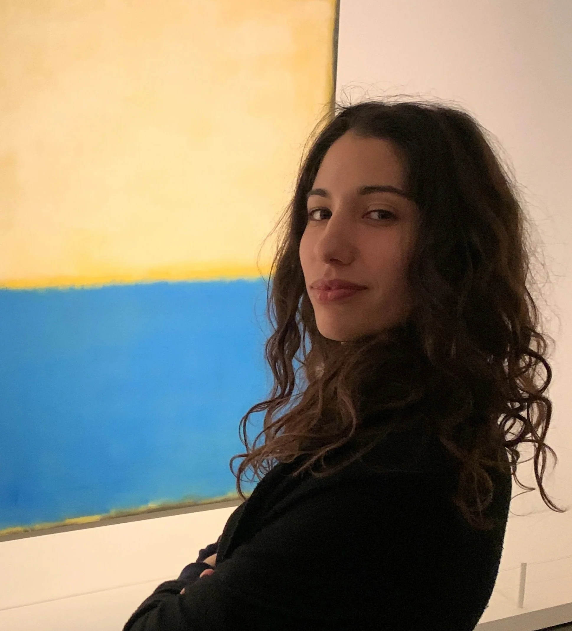 MARGAUX COHEN - Avocate collaboratrice M&A. Diplômée en droit de l’Université Paris-Nanterre et admise au barreau de Paris en 2021, Margaux accompagne aujourd’hui, au sein du cabinet Cohen Amir-Aslani, les dirigeant·e·s et les entreprises dans la cré