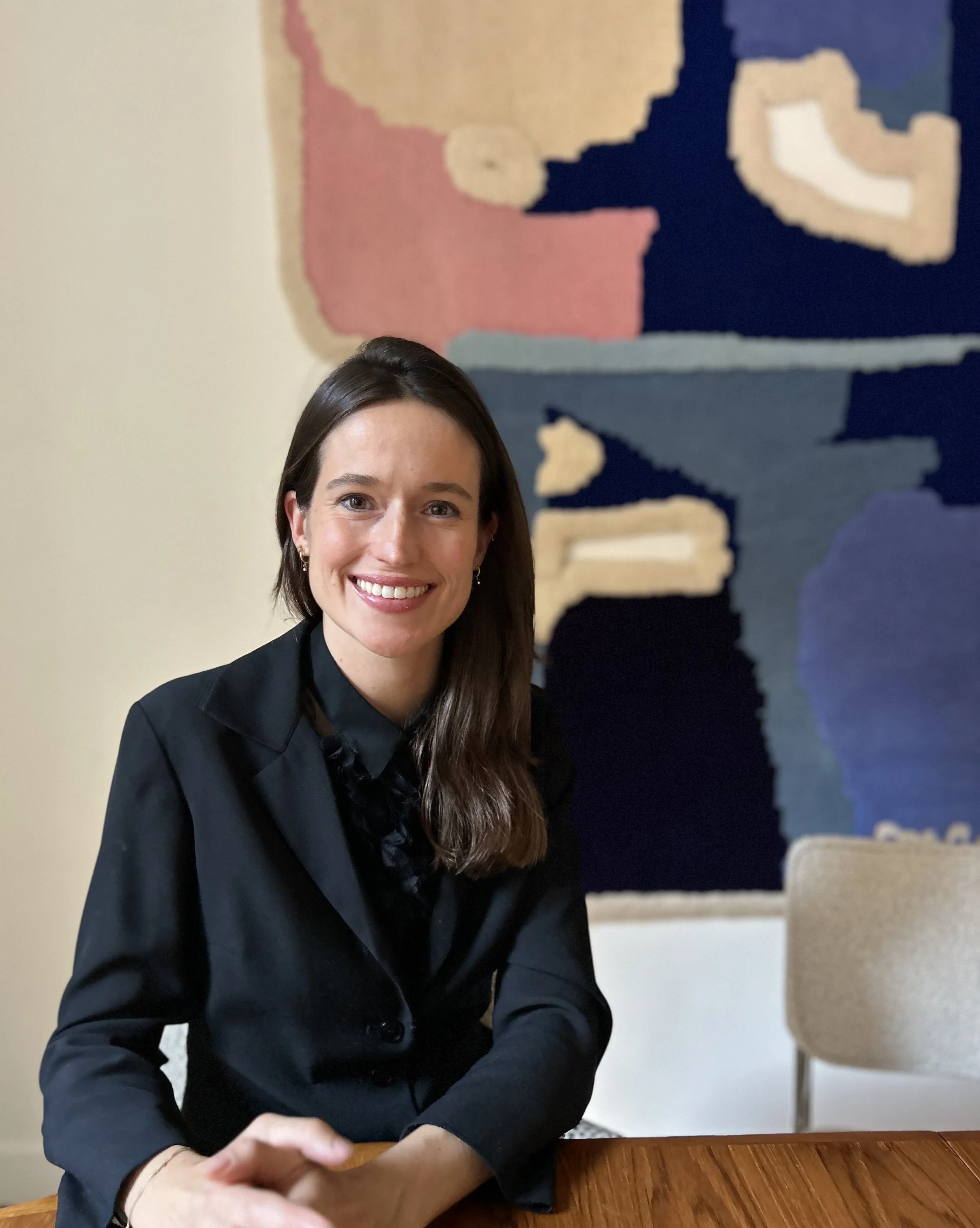 CHARLOTTE TASLE D'HELIAND - Art Advisor, spécialisée en Arts du XXème siècle. Charlotte a dirigé pendant 9 ans le département d'Art Impressionniste et Moderne au sein de la maison de vente Cornette de Saint Cyr - Bonhams, puis dirigé deux ans la Gale