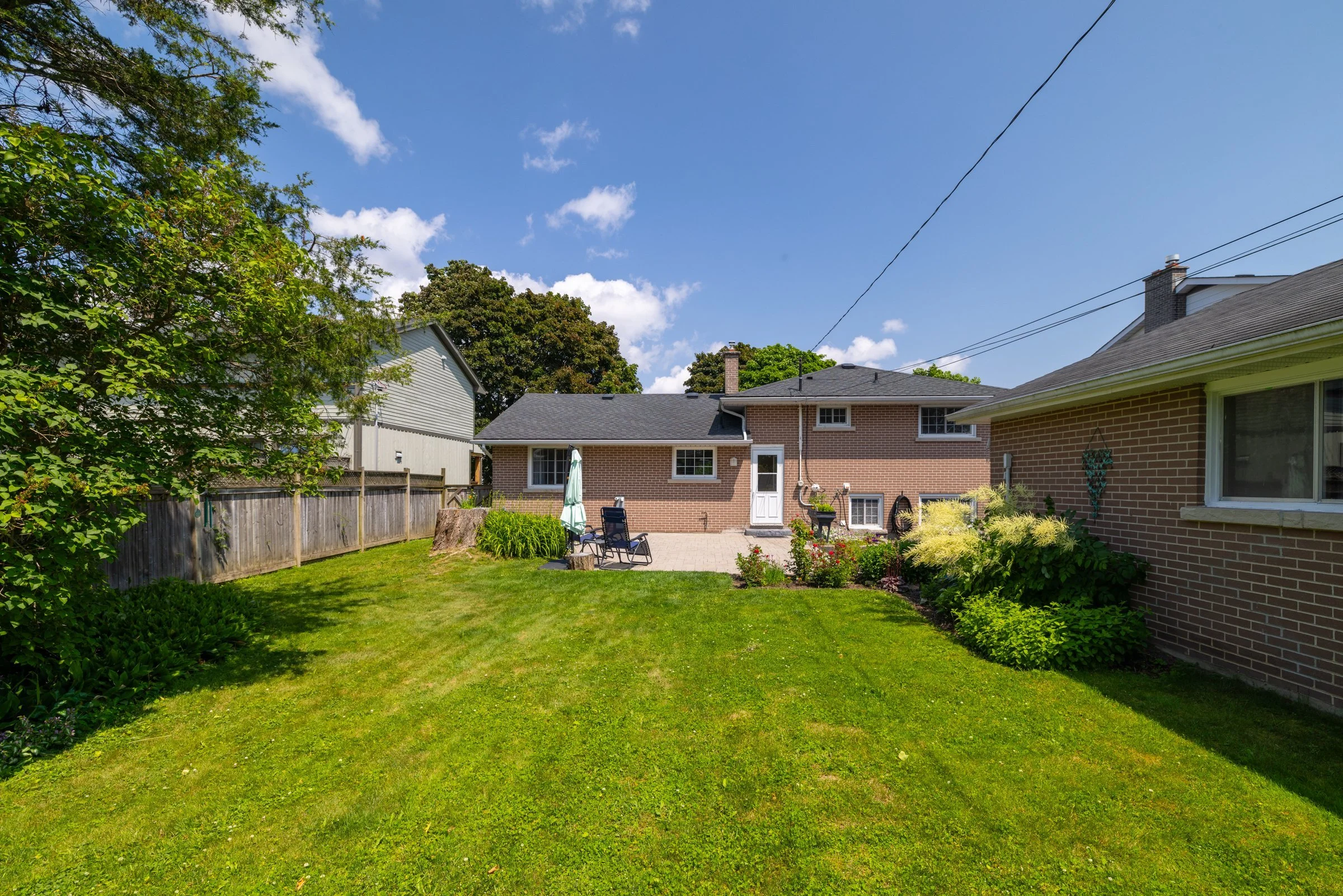 033-323 Glen Cairn Terrace-34.jpg