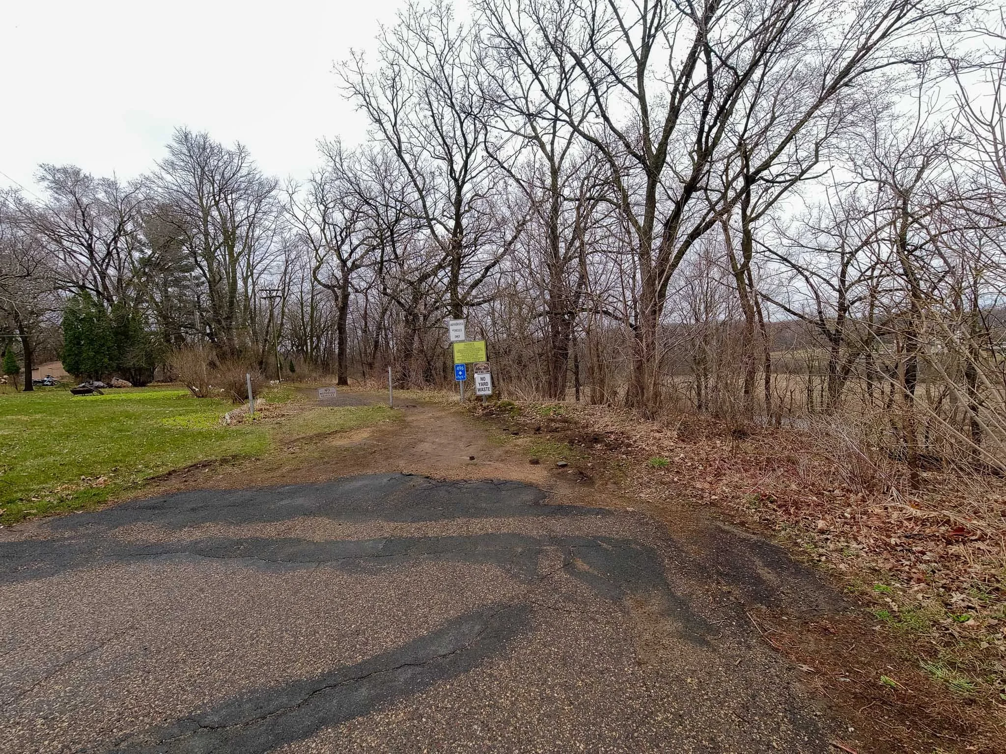 Hiking Freeman House to Kinni Trail in April-6.jpg