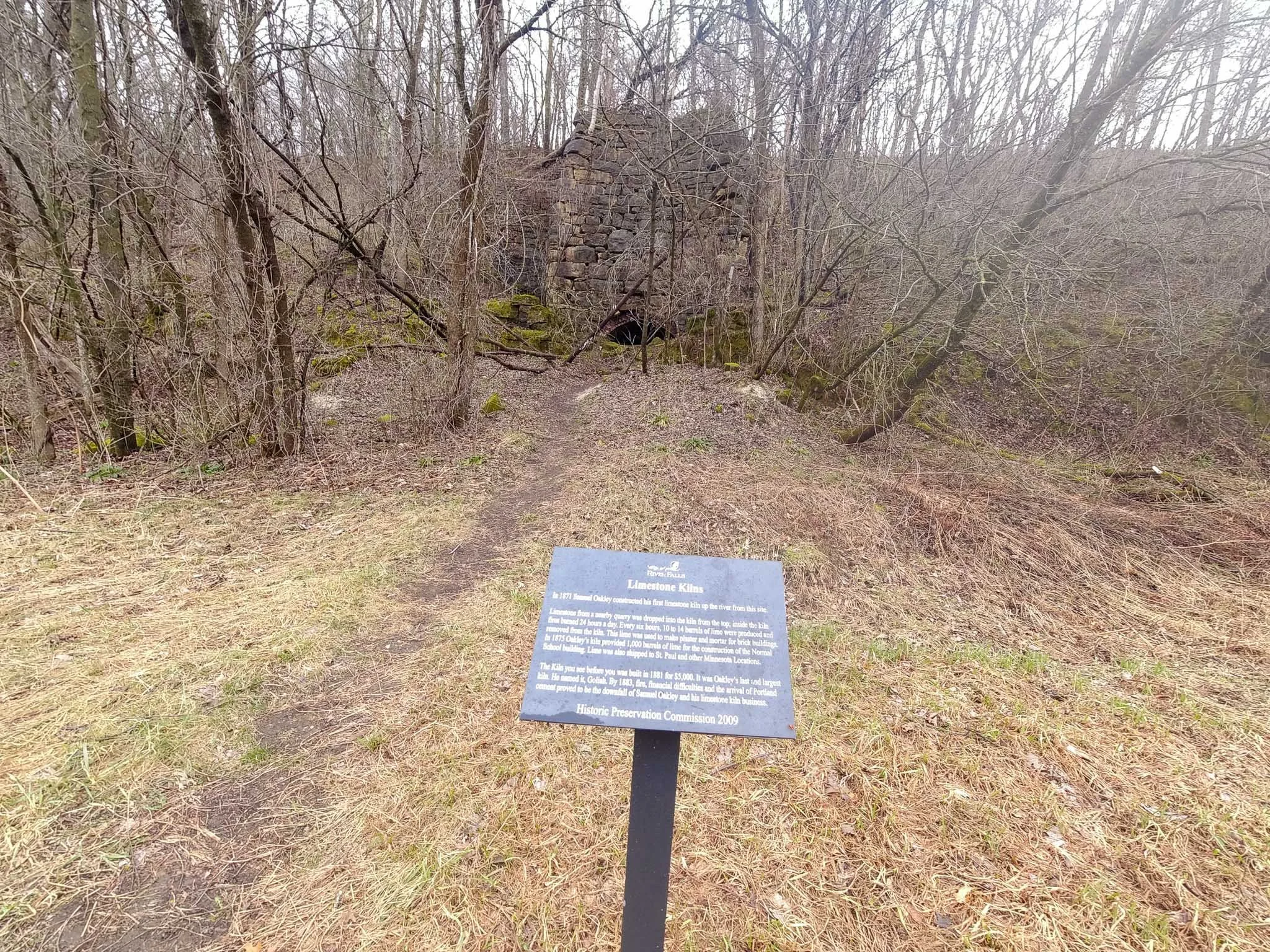 Hiking Freeman House to Kinni Trail in April-10.jpg