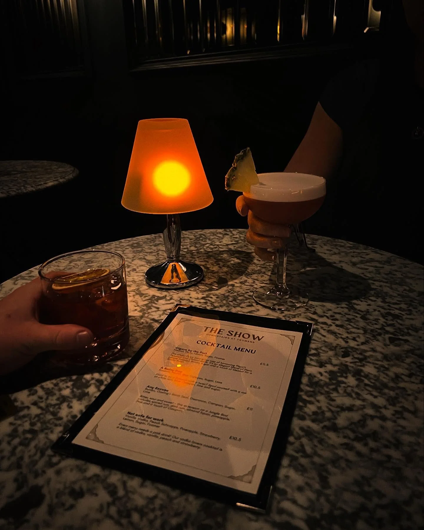 Join us at The Show, downstairs in Trumans, tonight for good vibes and the launch of our new cocktail menu 🍸

Liv music from 7-10pm 🎙️