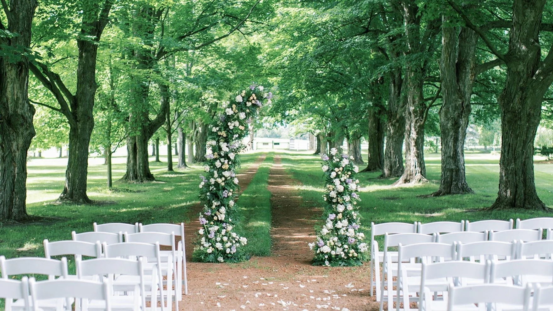 The Deconstructed Floral Arch at @belcroft.estate