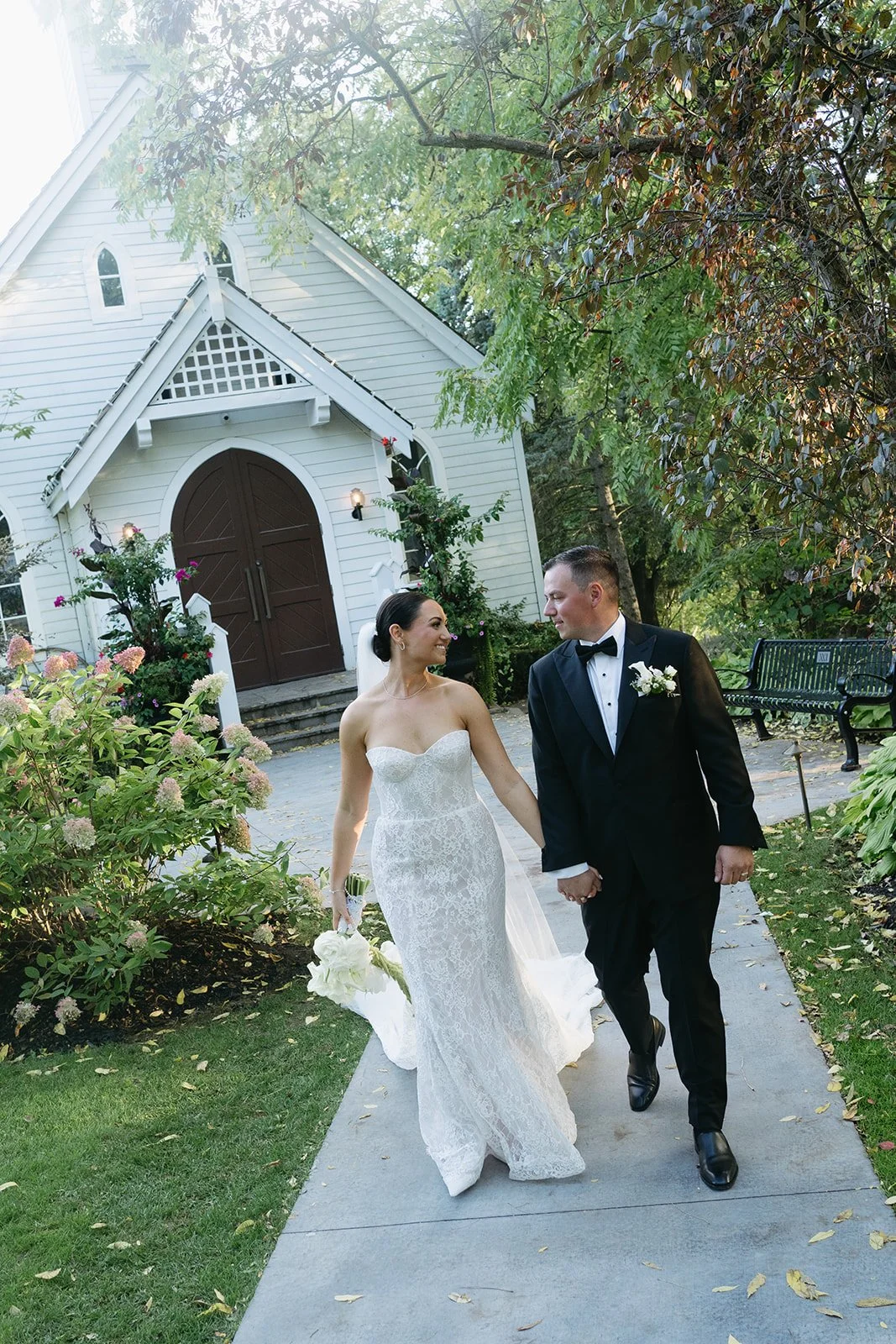 A&Kwedding-saraclaudiaphoto1721.jpg