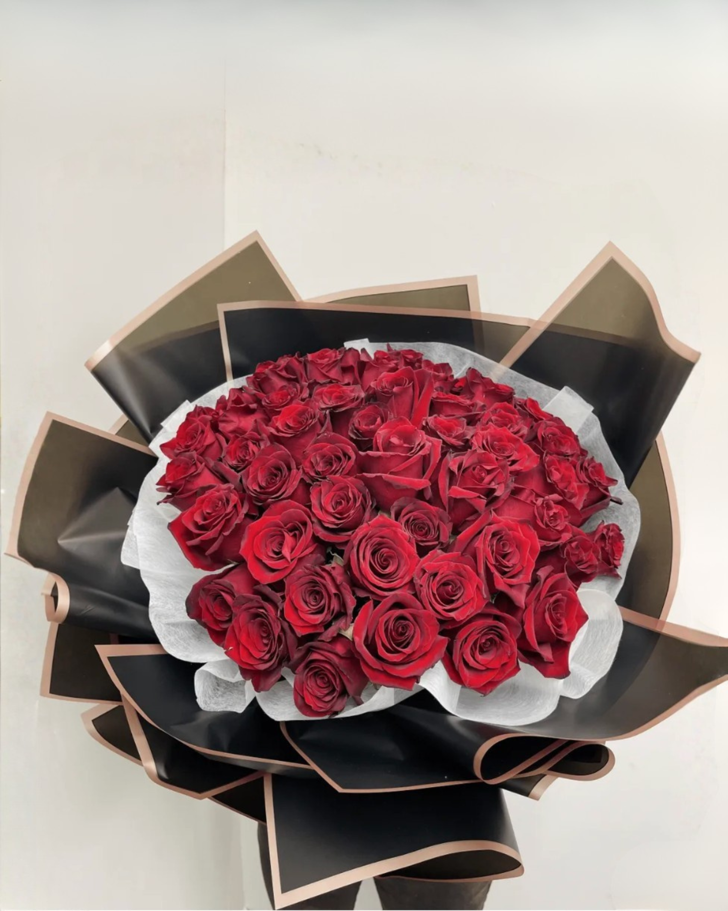 50 Red Roses