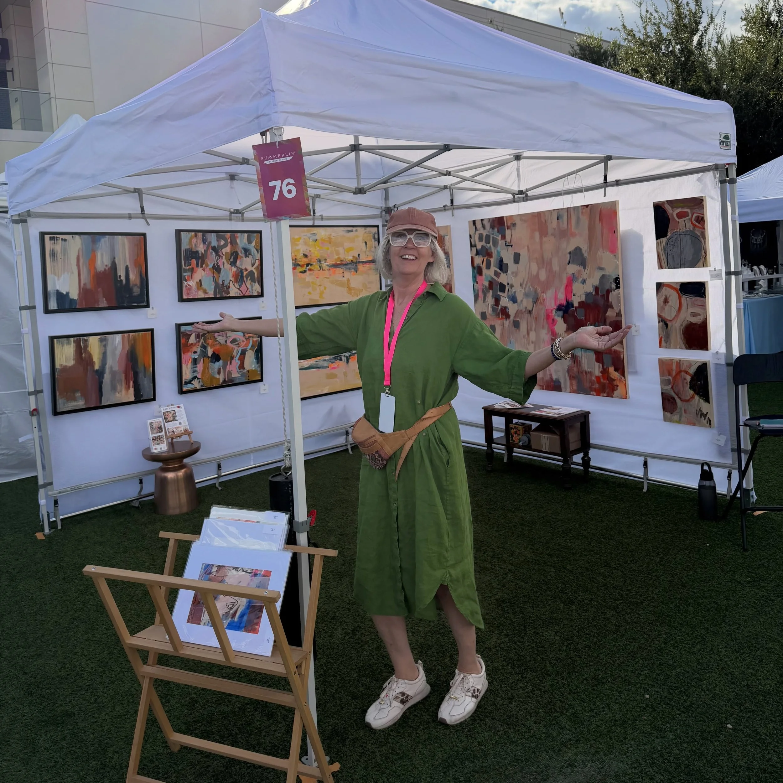 Greetings from the Summerlin Festival of Arts! Come by booth 76 and say hi! #summerlin #artfestival #artfair #modernart #abstractart