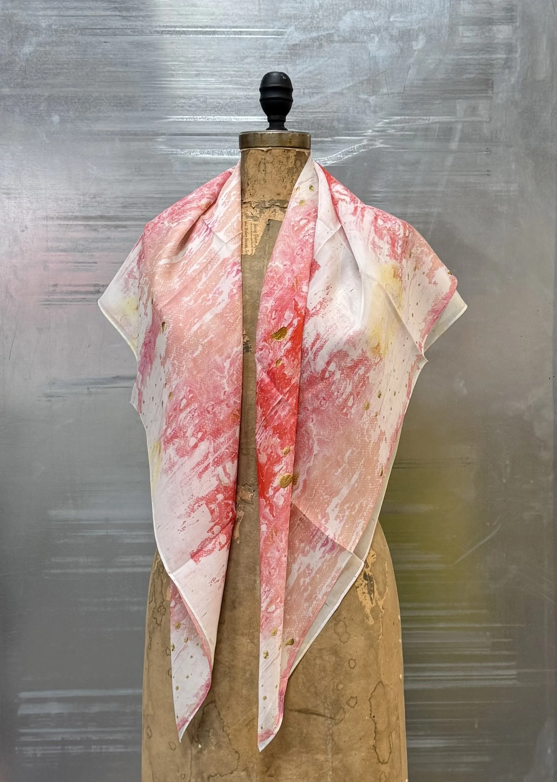 reddawn_scarf_2.jpg
