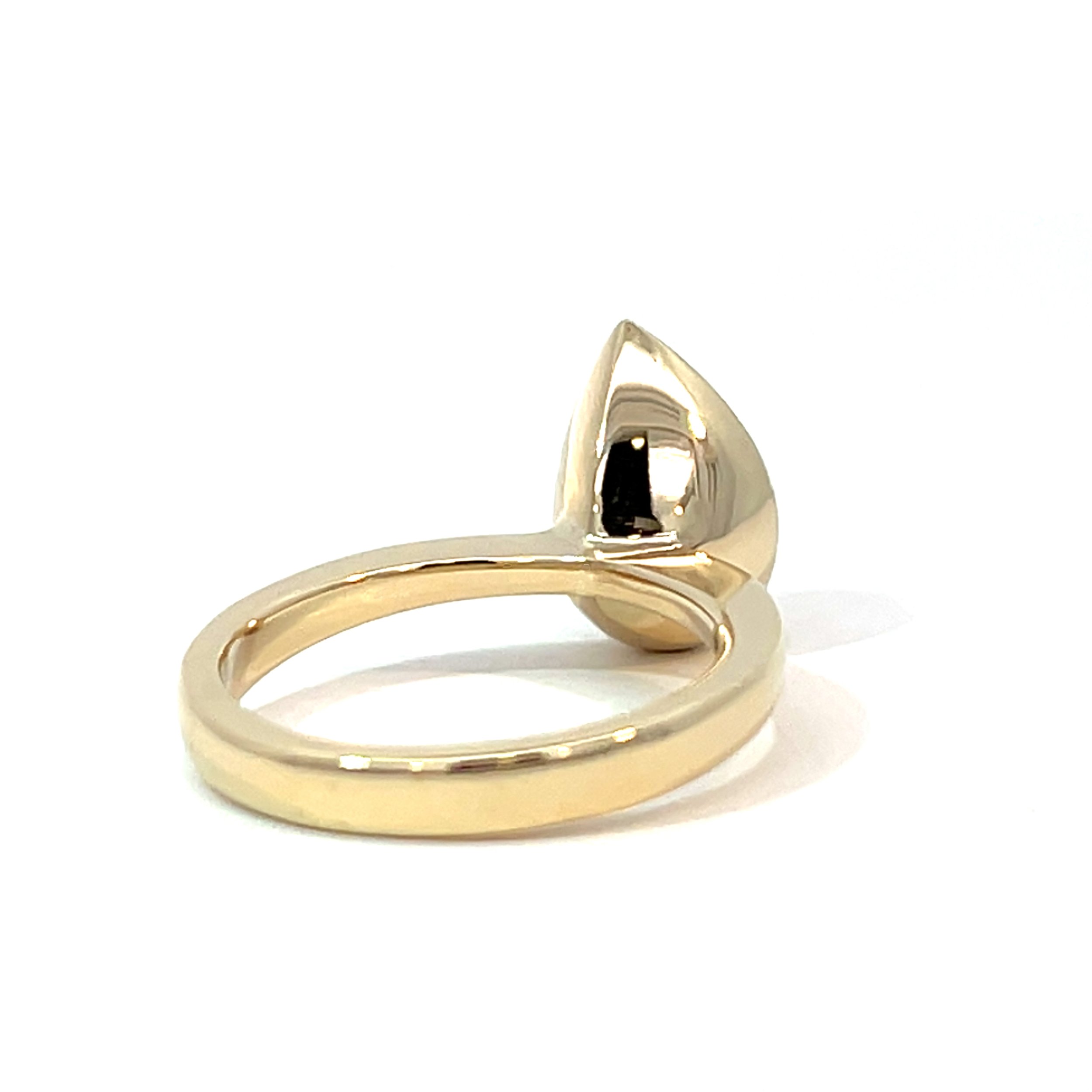Oblique Rhod Garnet 03.jpg