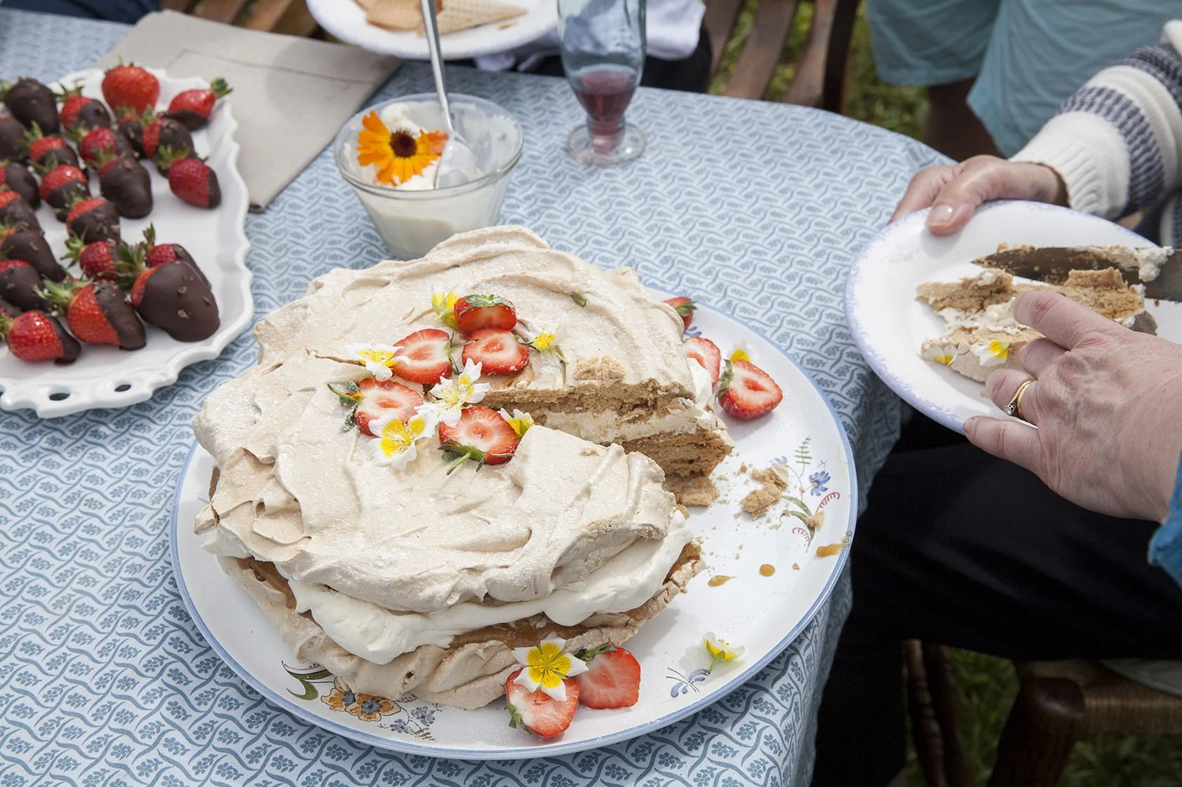 Halen Mon Summer Feast Pavlova.jpg