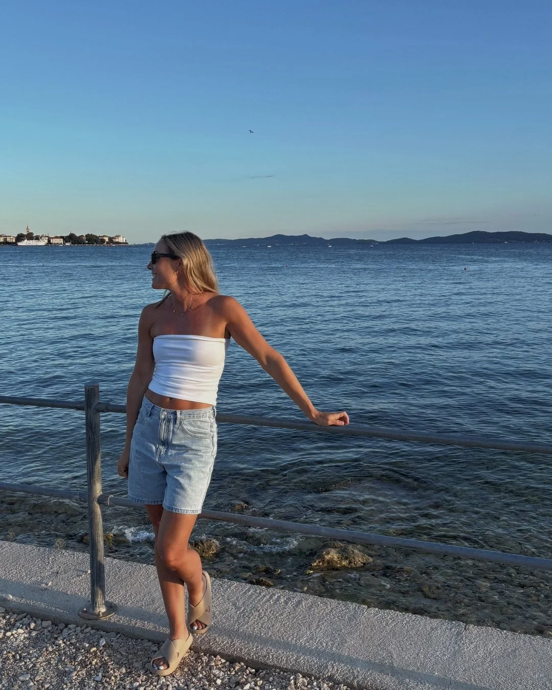 a rhythm of life set by the sea. i can&rsquo;t remember the last time i felt this light, this ease, this at peace. Croatia was slow, salty, sunny and exactly what we needed. 🤍🩵

.
.
.
.
.
.
#under10k #discoverunder5k #discoverunder10k #lifemoments 