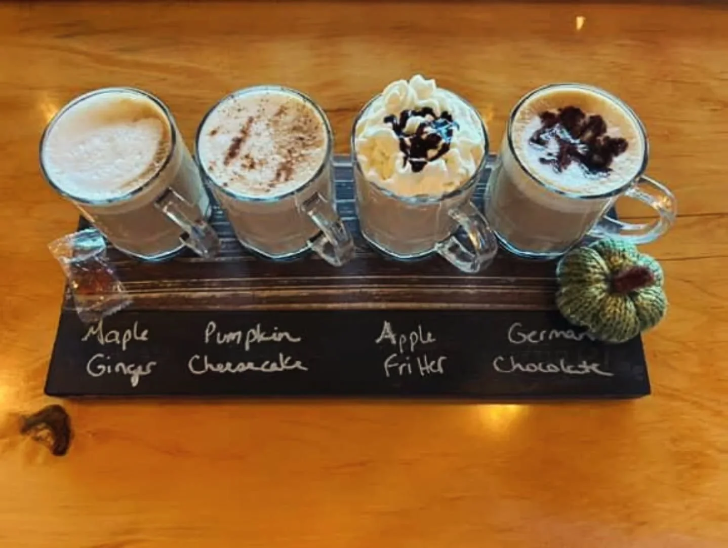 Small cups, big flavors. Which one’s your fave?๐๐ค
-
-
-
#fallvibes #coffeetime #fundrinks