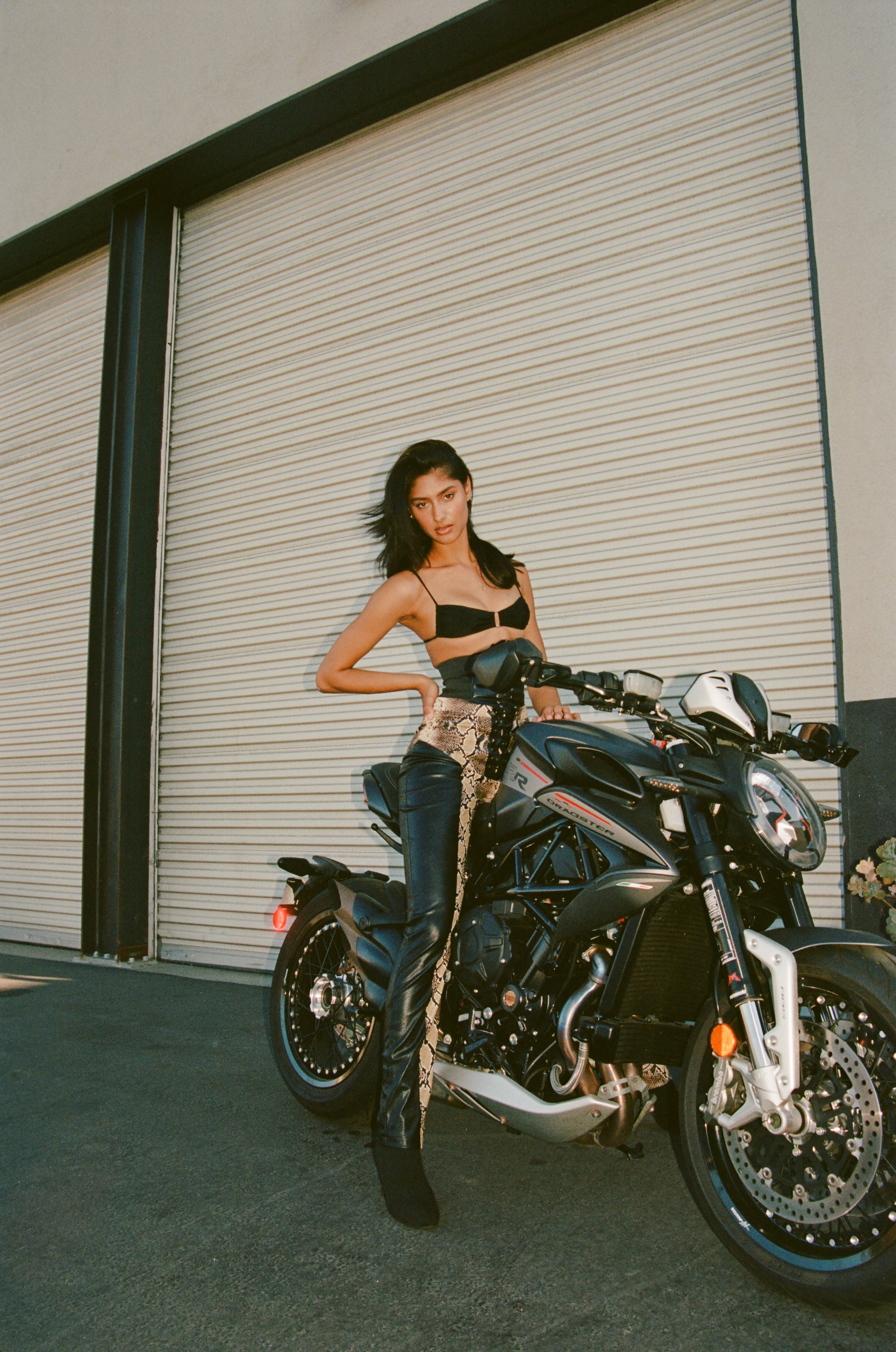 000052230019 (2).jpg