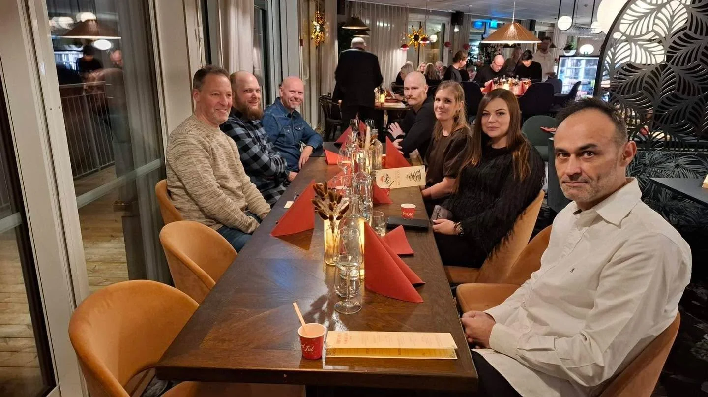 Julbord ikv&auml;ll f&ouml;r den b&auml;sta personal man kan t&auml;nka sig 😍