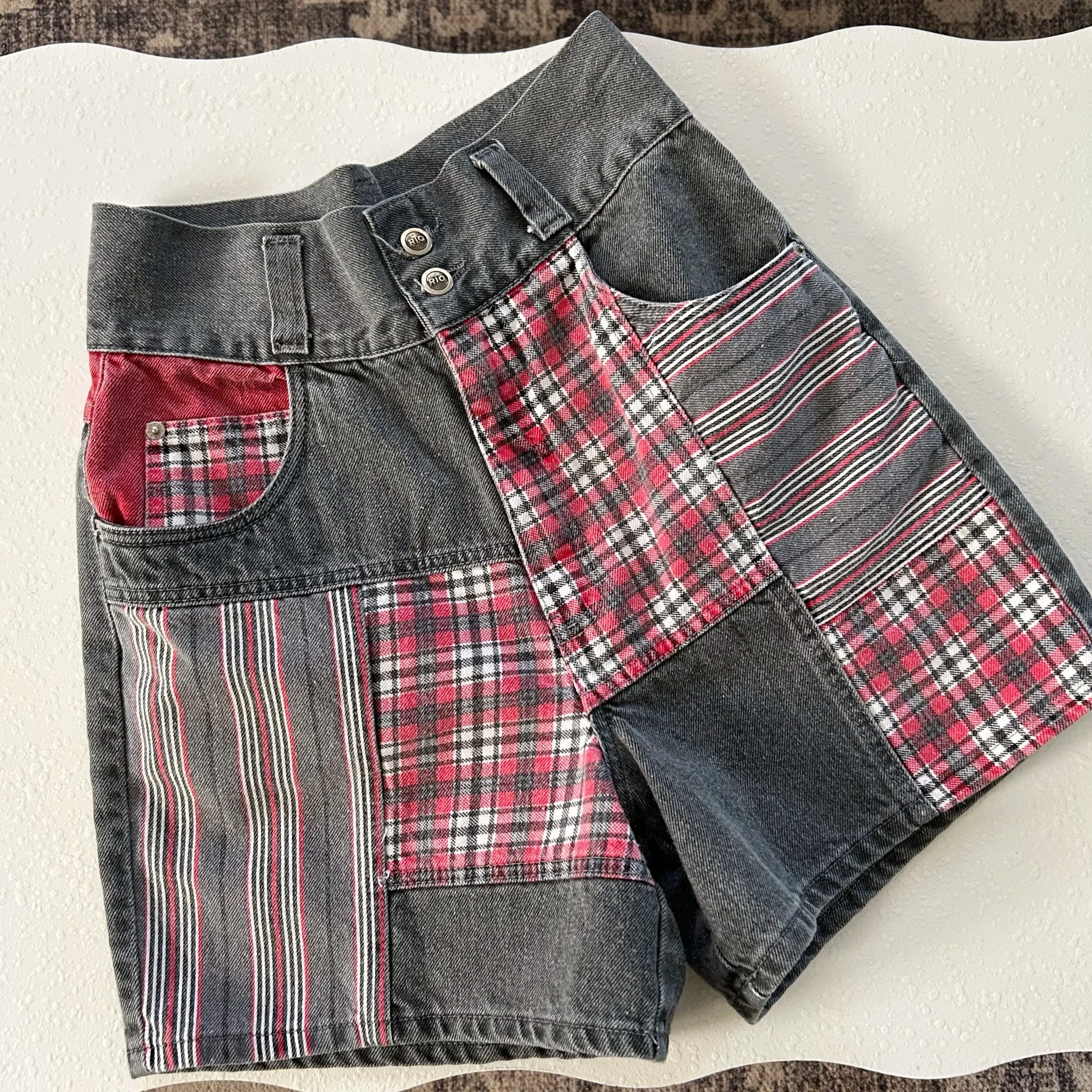 vintage patchwork shorts 28/29"