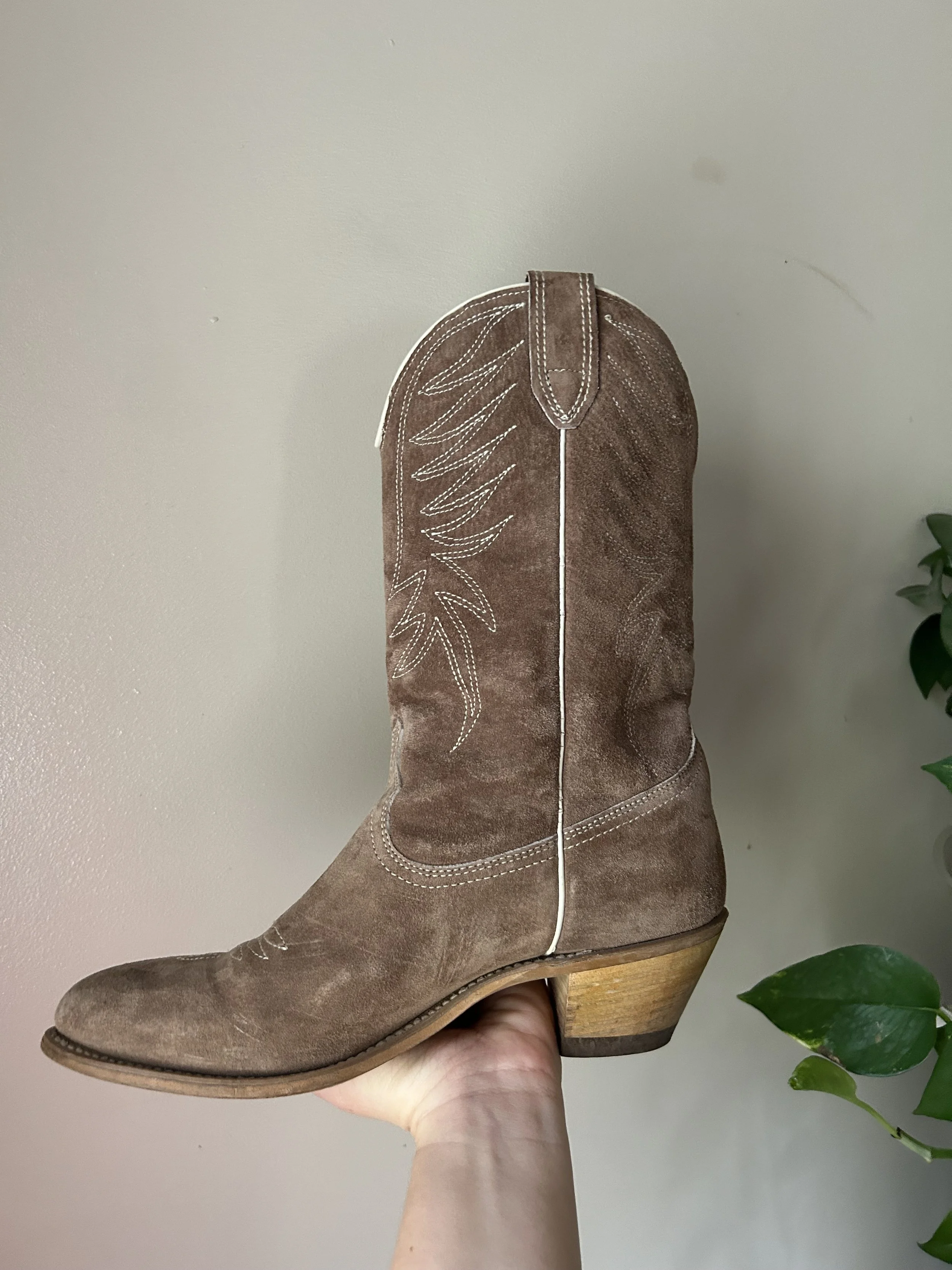 vintage suede cowgirl boots