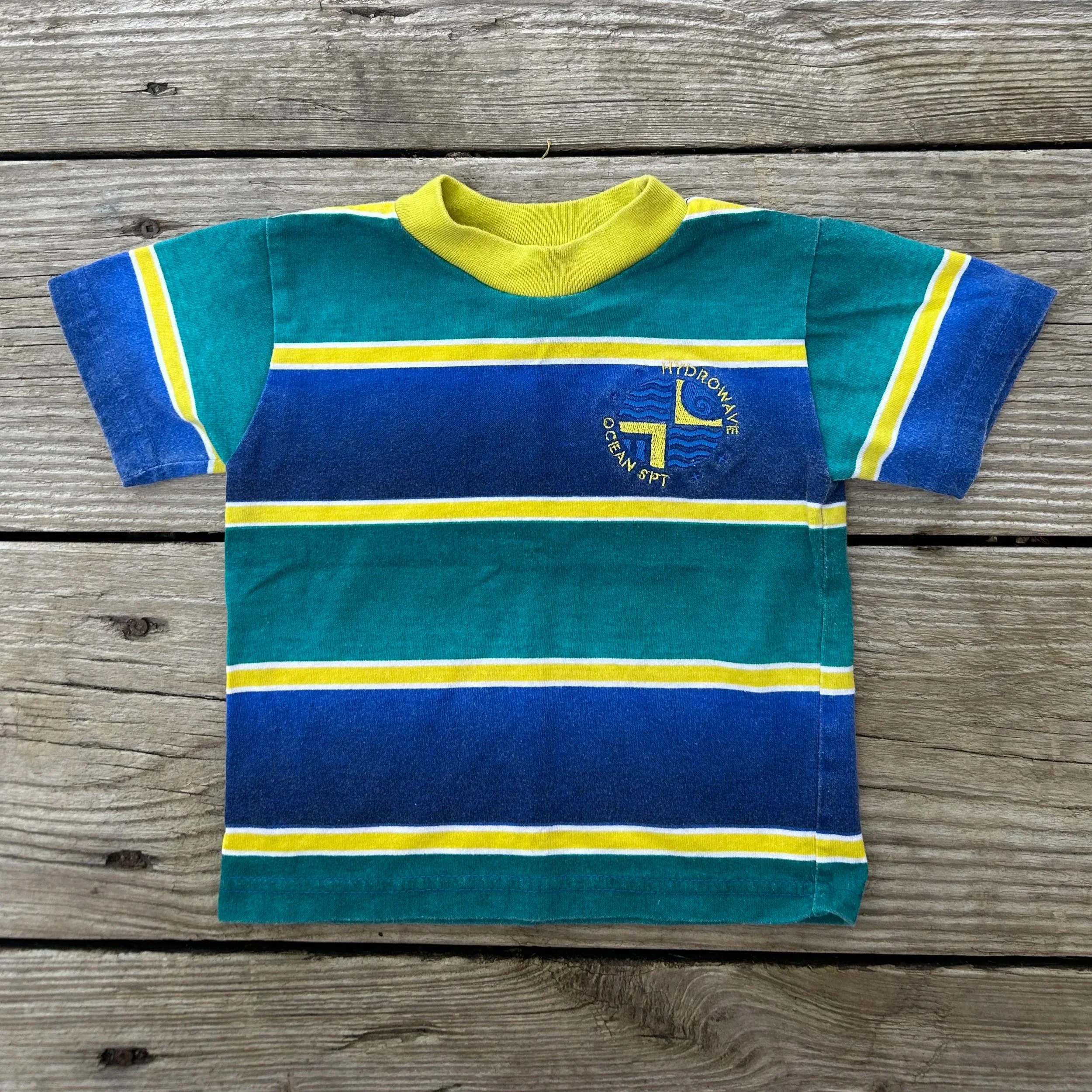vintage 12m surf tee