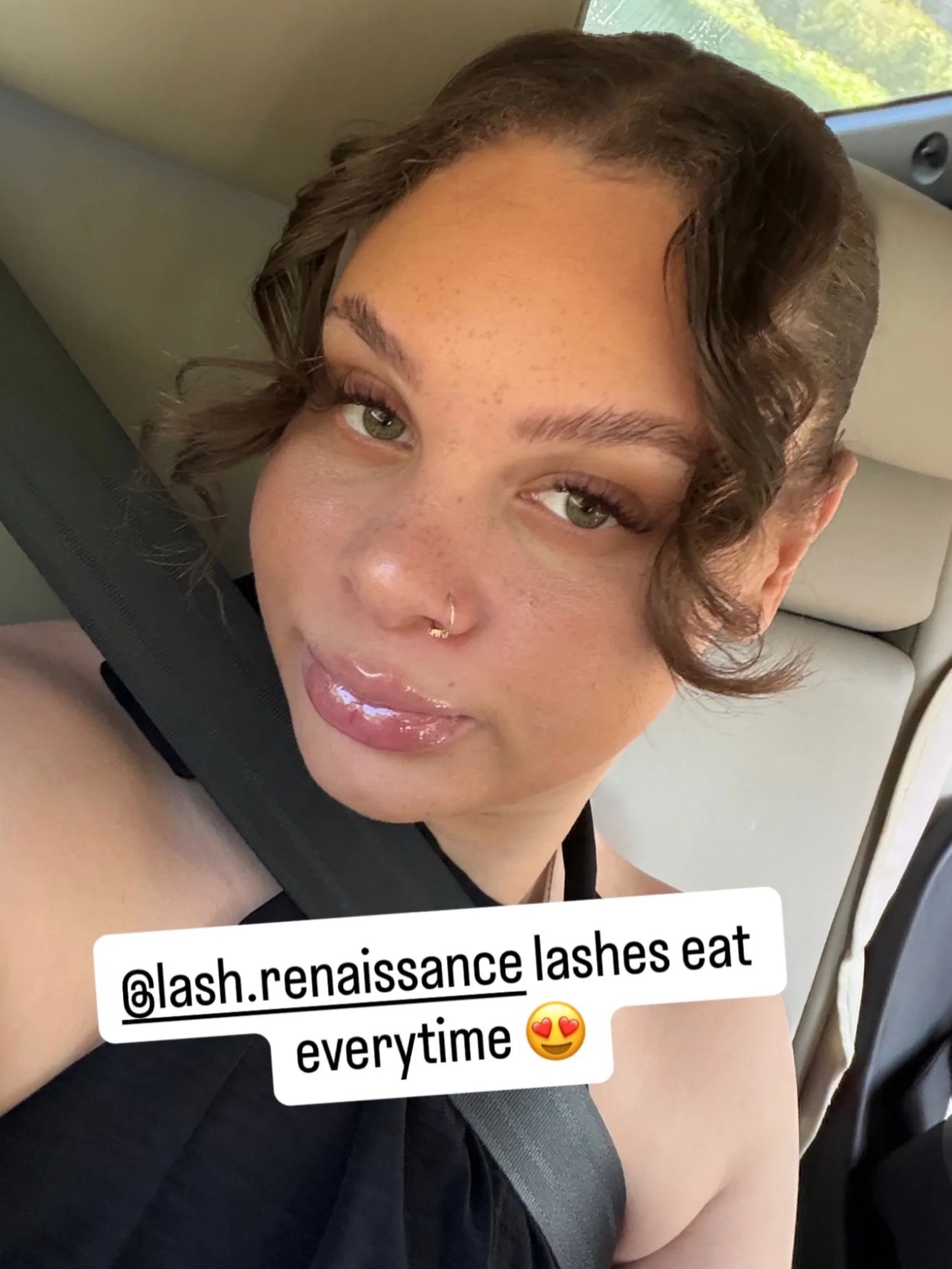 Brown lashes hit the spot >>>> 😍😍🤎
This is a very soft hybrid set. Love ! 💗

#brownlashes #subtle #natural