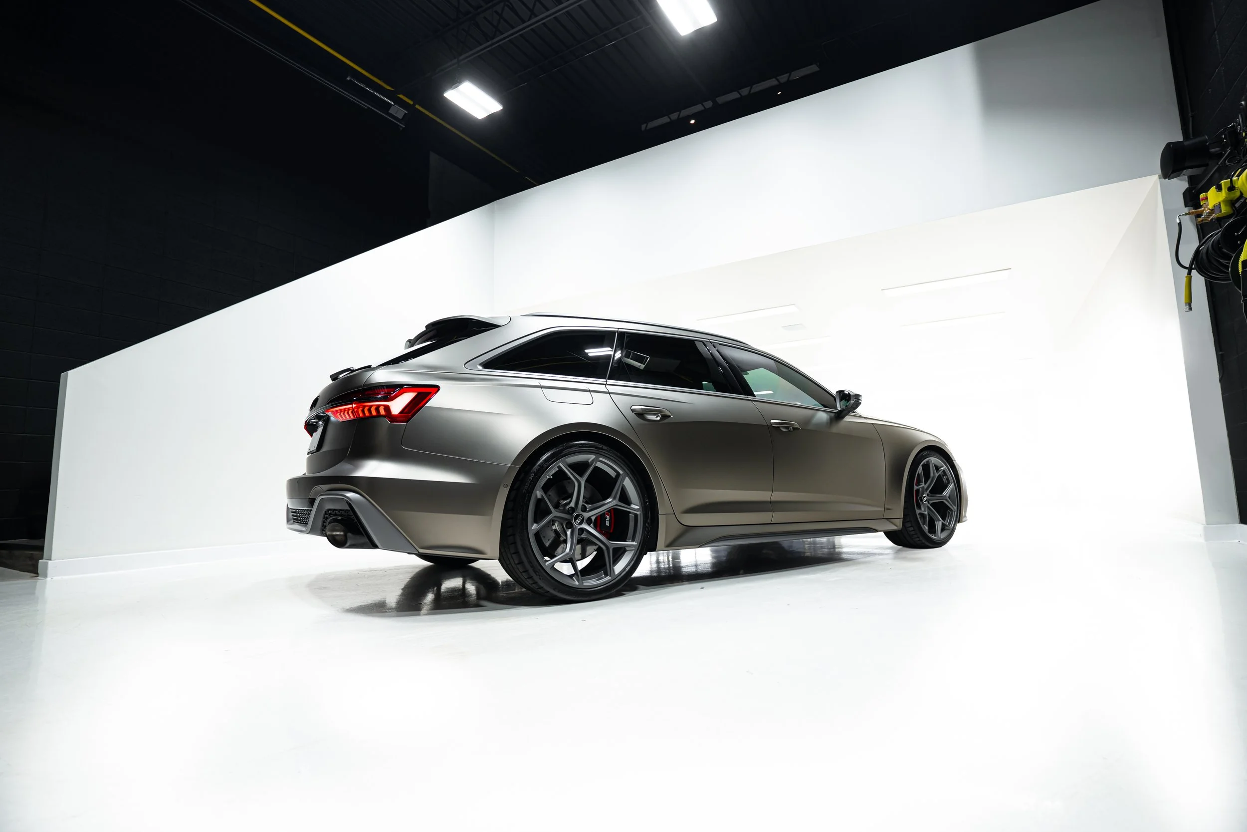 ZJG01453-Edit.jpg