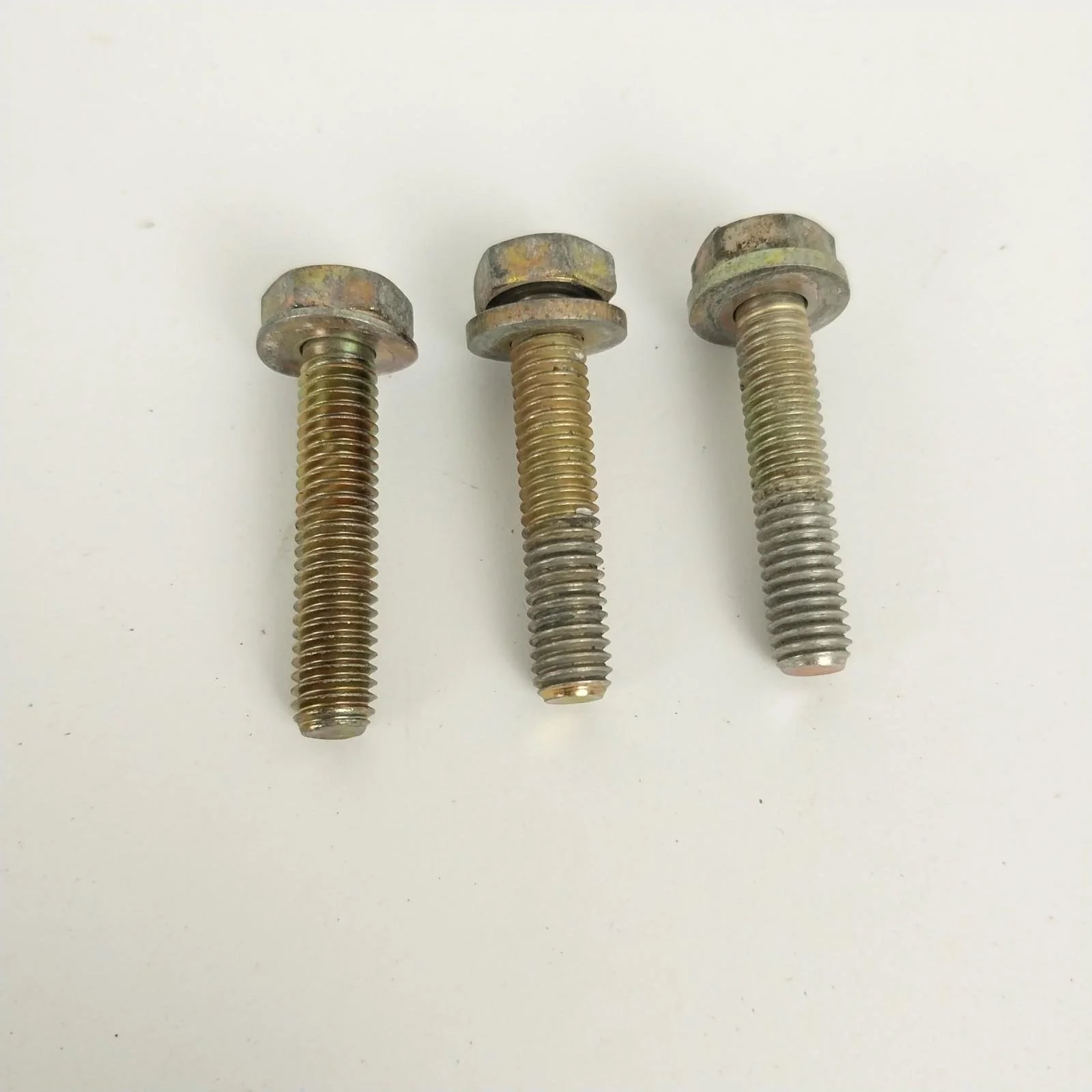 BMW E30 E34 M20 Intake Manifold Connecting Flange Mounting Bolts x3