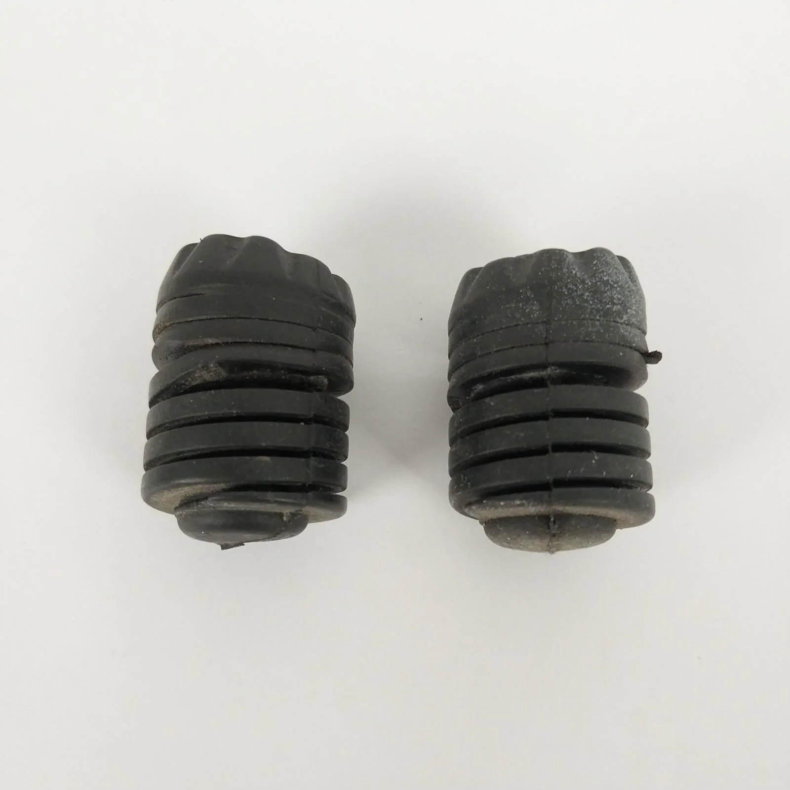 BMW E30 E36 E34 Trunk Lid Closing System Stop Buffer x2 51241933395