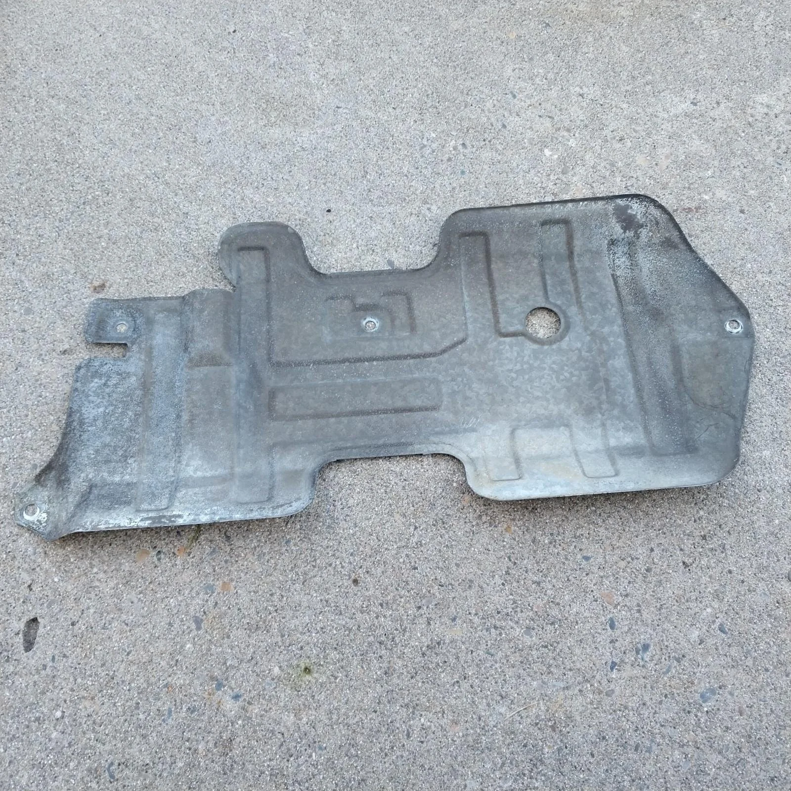 BMW E30 OEM Rear Exhaust Muffler Heat Resistant Pate Shield 51481945429