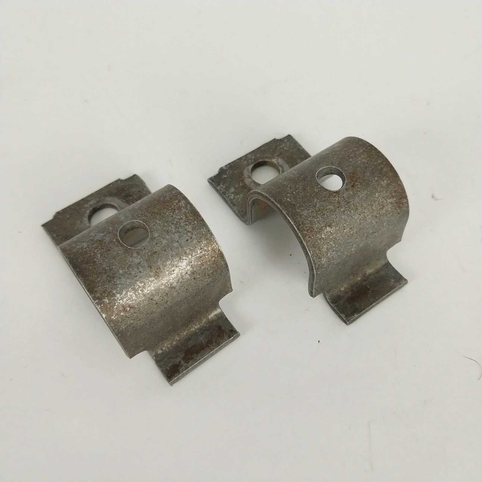 BMW E24 E28 E30 E31 E36 Rear Sway Bar Bushing Stabilizer Support 33551129195