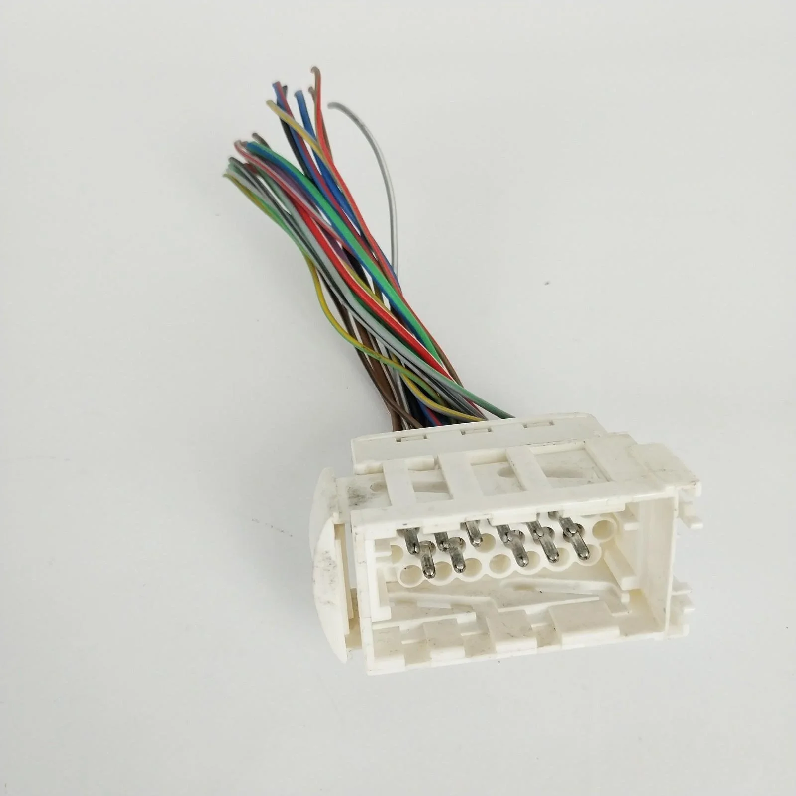 BMW E30 Electrical Fuse Box Block Wire Wiring Harness Body Connector Plug