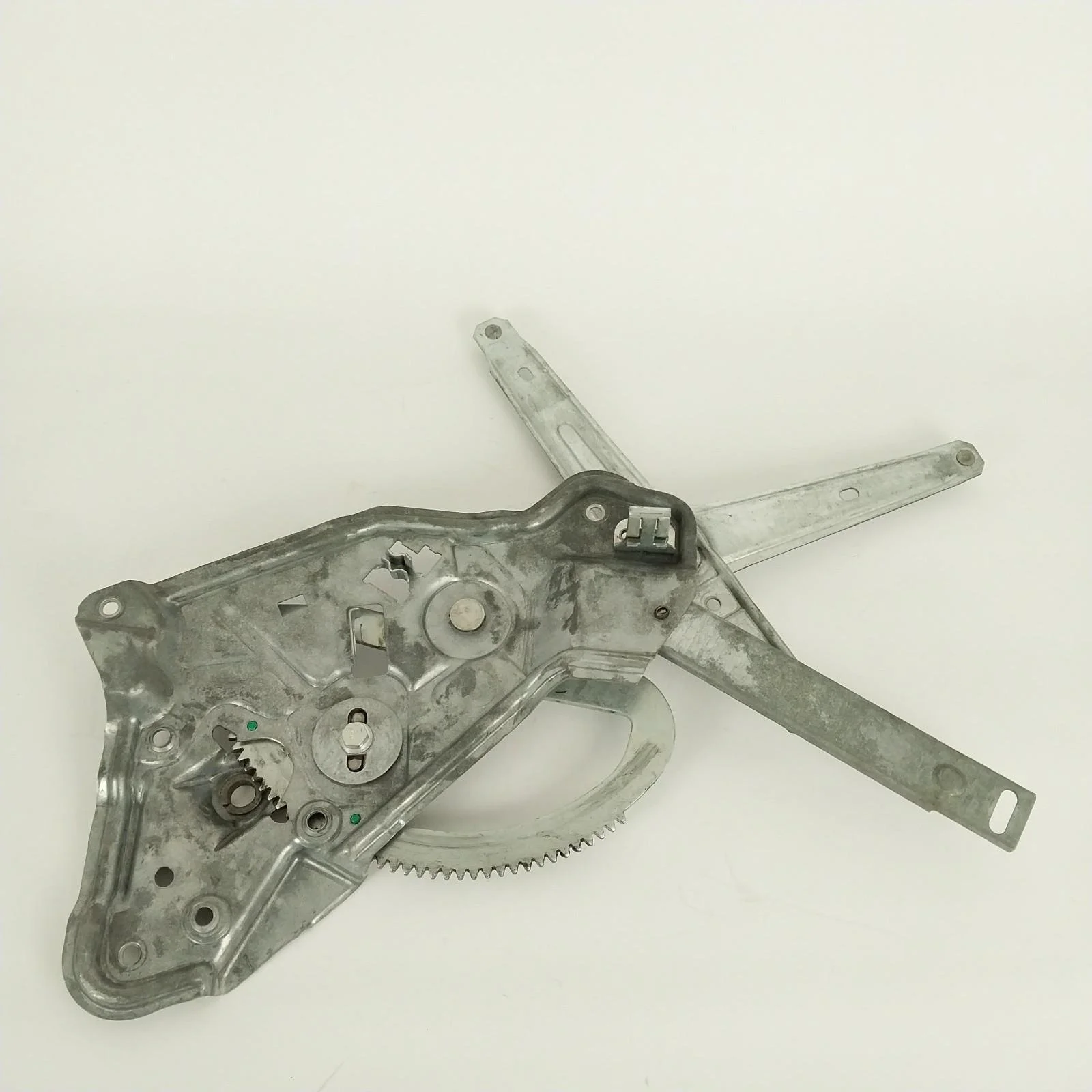 BMW E34 OEM Right Passenger Rear Electric Window Lifter Regulator 51341944072